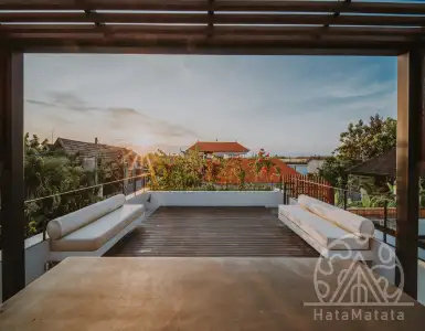 Buy in Indonesia for 820000$