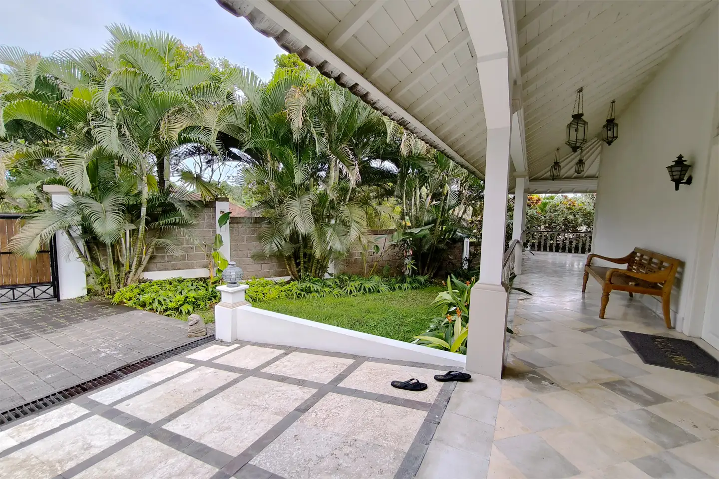 Villa 1081m² in Indonesia, Tabanan. Priced at 1793798$ rent photo-4