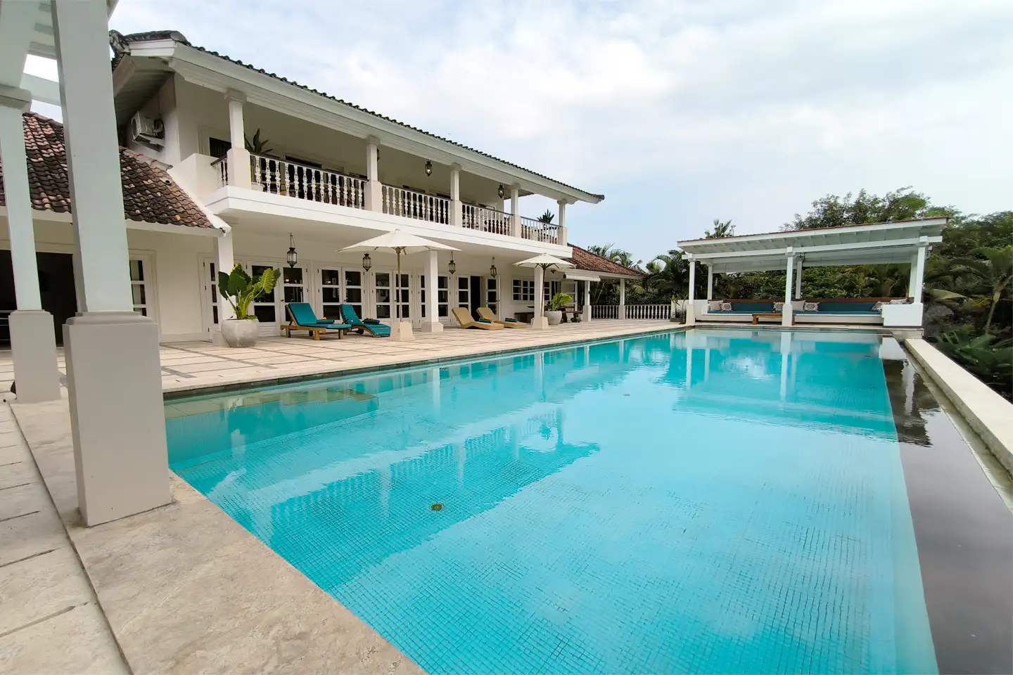 Villa 1081m² in Indonesia, Tabanan. Priced at 1793798$ rent photo-18
