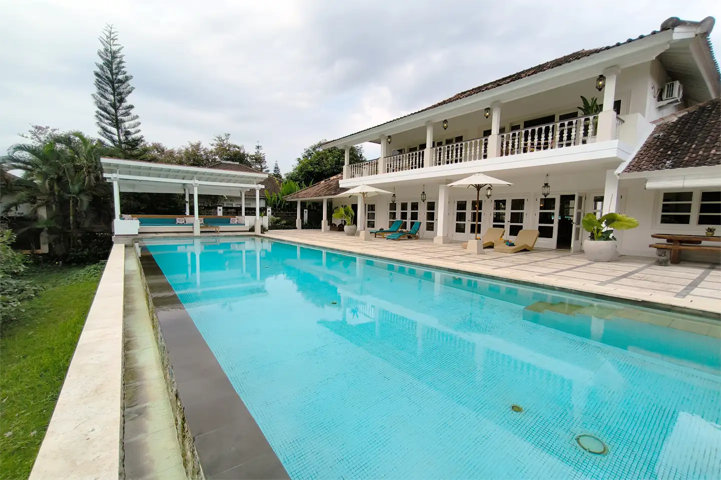 Villa 1081m² in Indonesia, Tabanan. Priced at 1793798$ rent photo-20