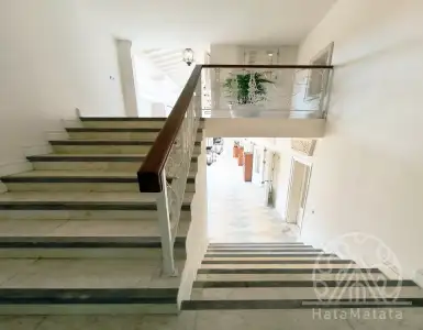 Rent in Indonesia for 1793798$