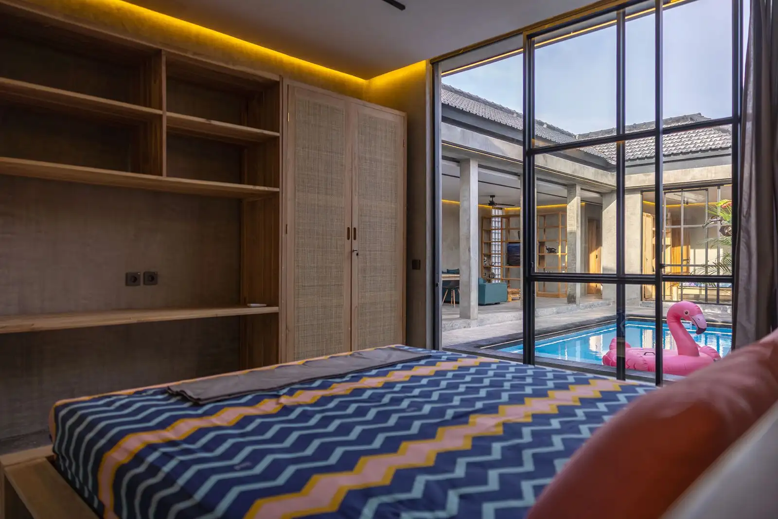 Villa 210m² in Indonesia, Canggu. Priced at 200000$ rent photo-9