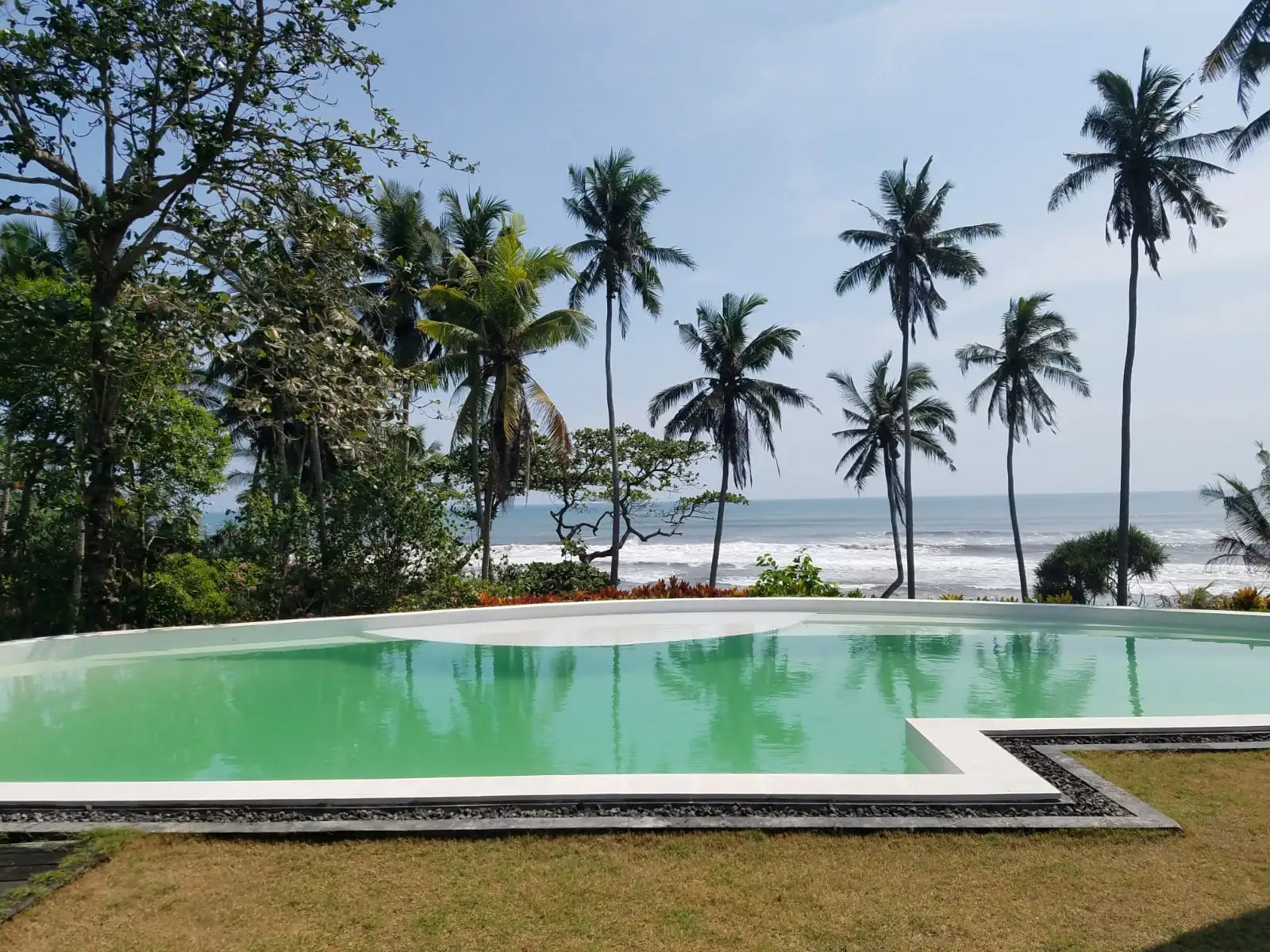 Villa 700m² in Indonesia, Medewi. Priced at 1958085$ rent photo-13