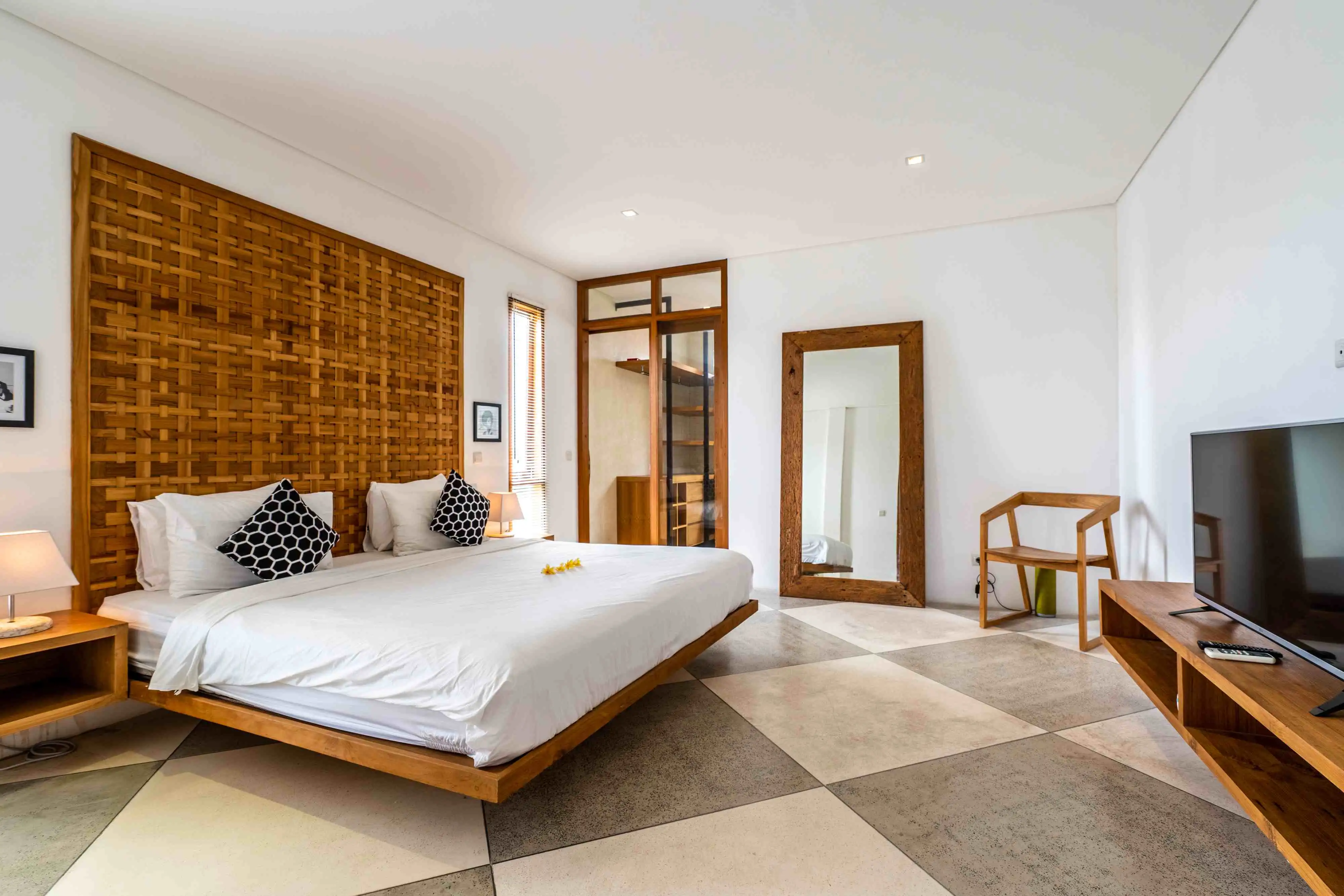Flat 90m² in Indonesia, Canggu. Priced at 150000$ rent photo-4