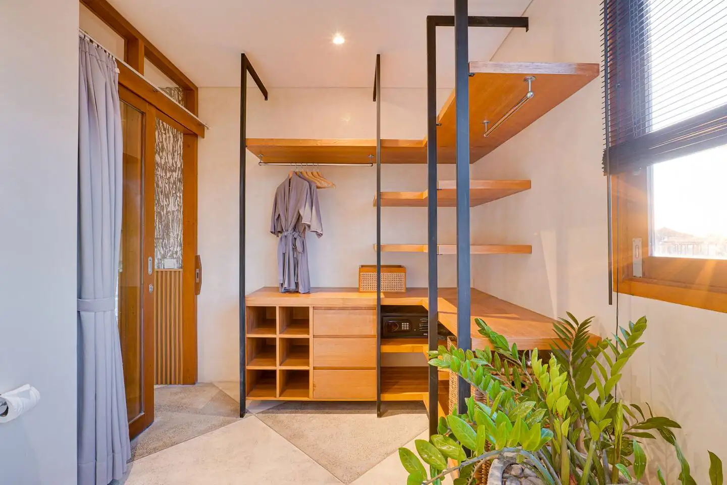 Flat 90m² in Indonesia, Canggu. Priced at 150000$ rent photo-5