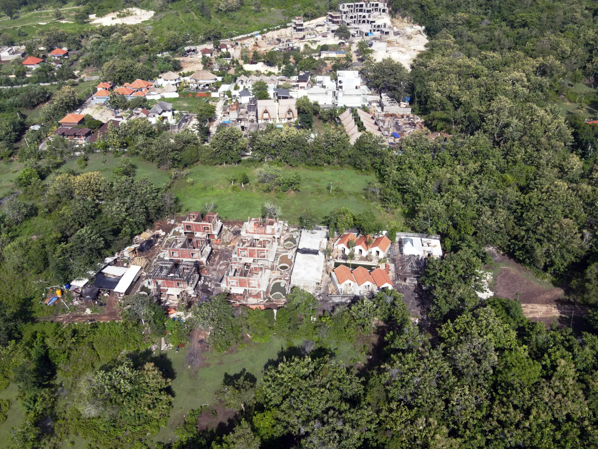 Land 0m² in Indonesia, Bukit. Priced at 206700$ rent photo-3