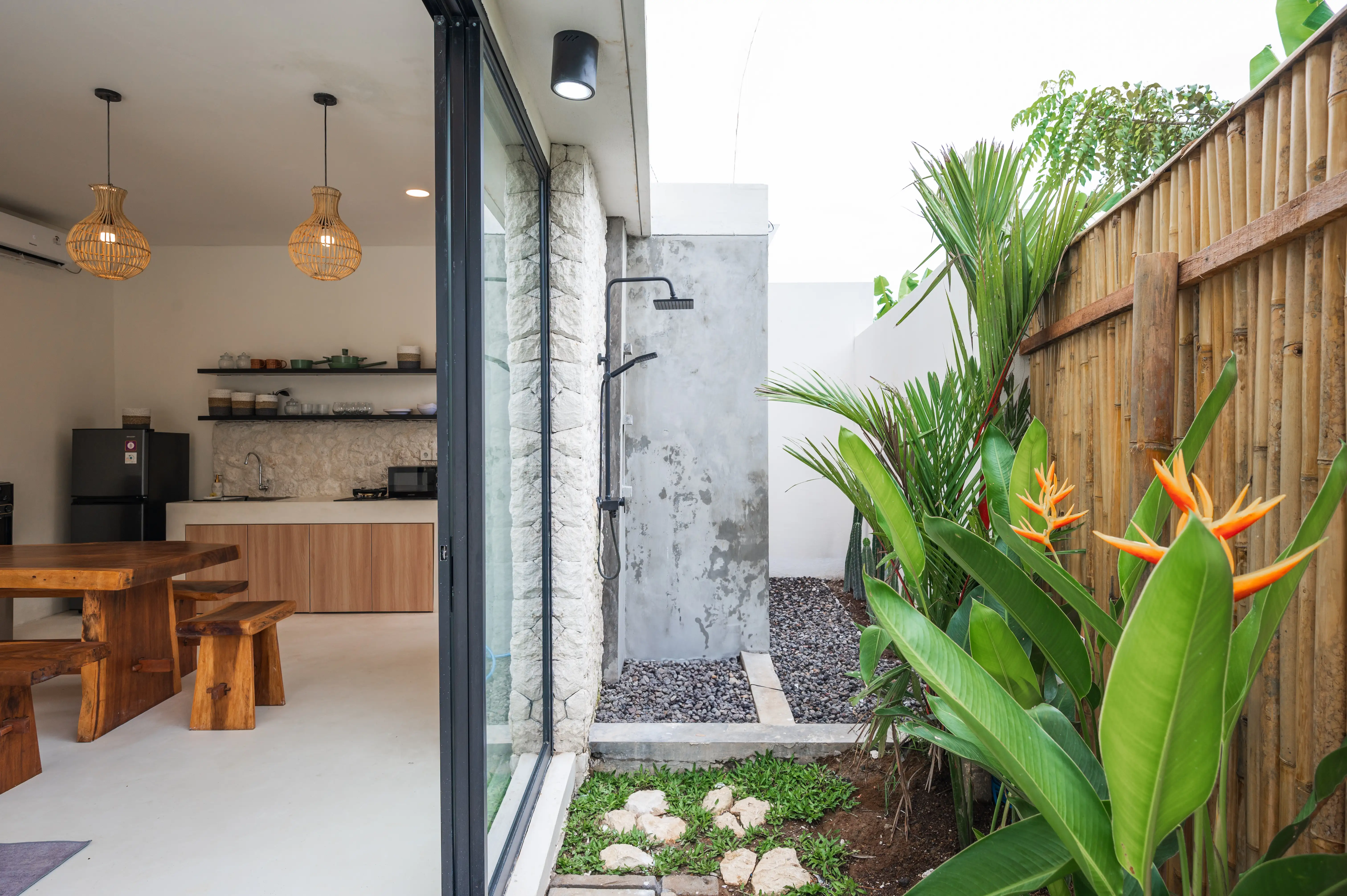 Villa 188m² in Indonesia, Canggu. Priced at 163930$ rent photo-3