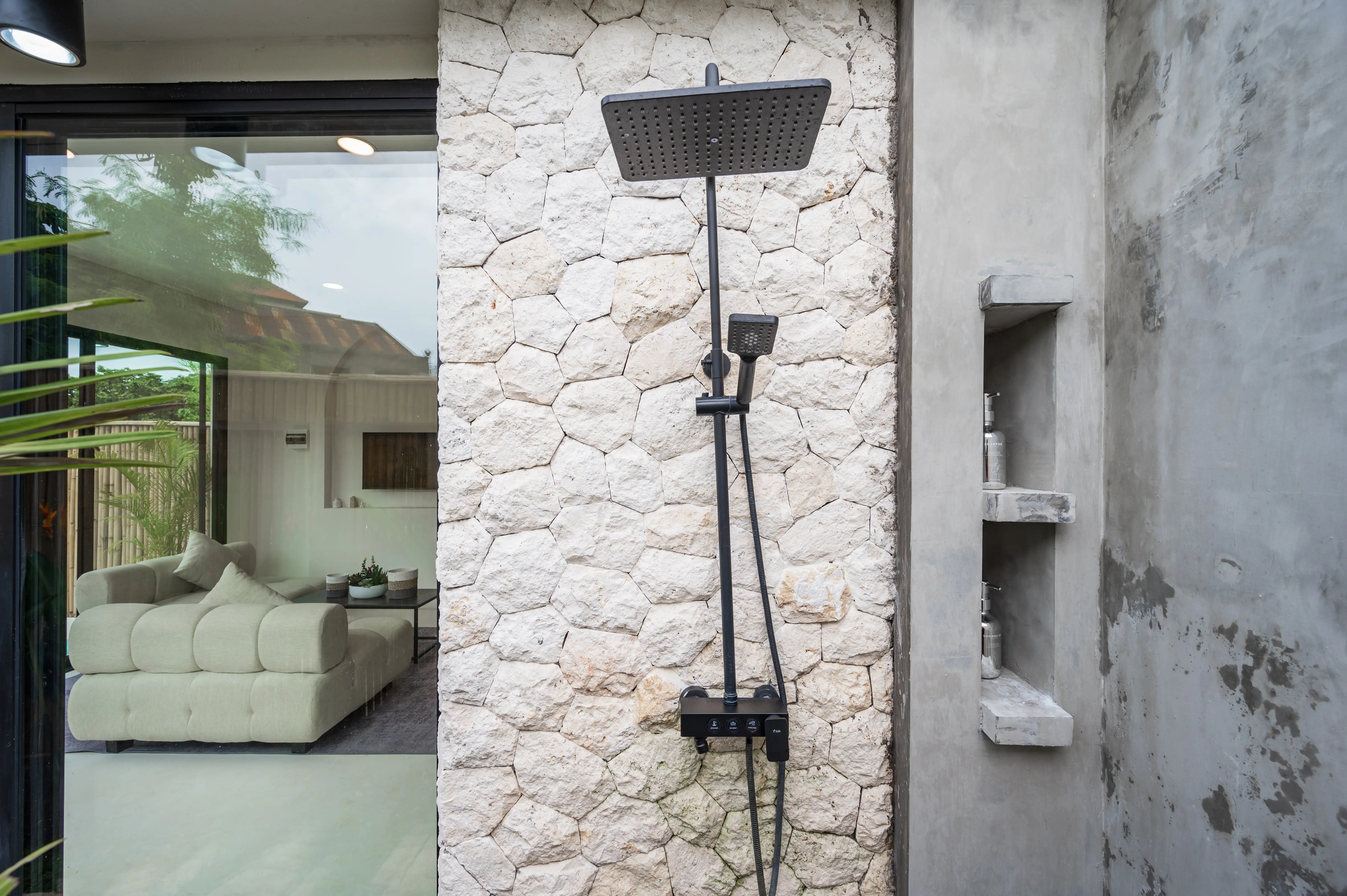 Villa 188m² in Indonesia, Canggu. Priced at 163930$ rent photo-6