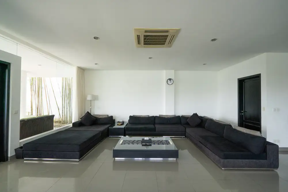 Villa 1000m² in Indonesia, Bukit. Priced at 1900000$ rent photo-3