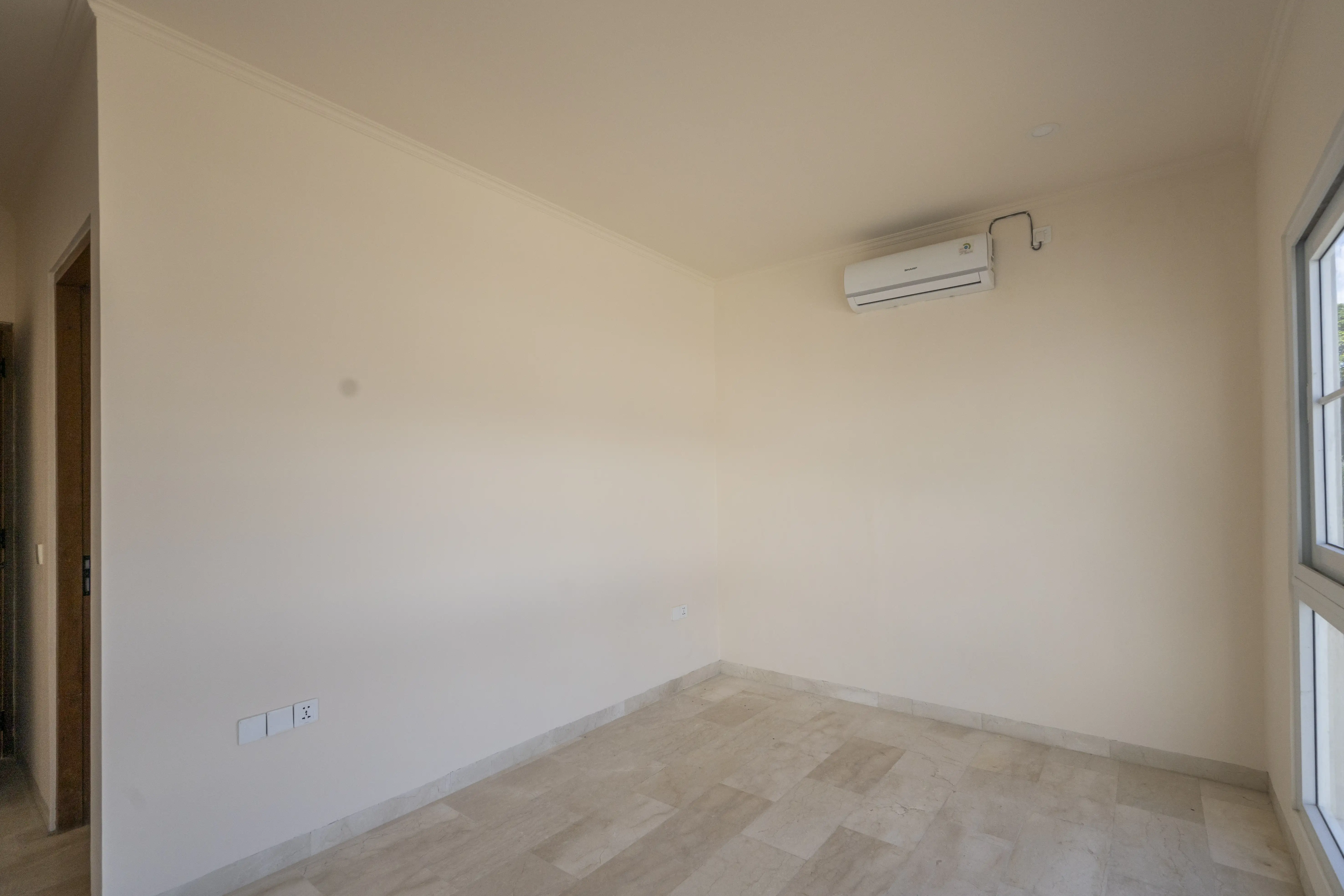 Villa 93m² in Indonesia, Canggu. Priced at 200000$ rent photo-6