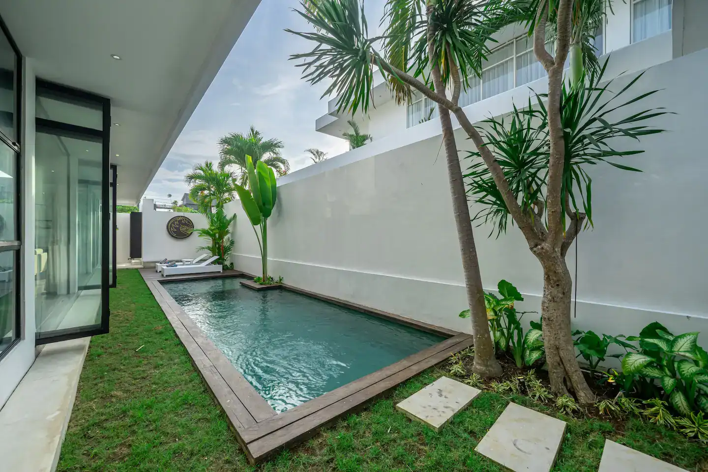 Villa 220m² in Indonesia, Canggu. Priced at 391000$ rent photo-2