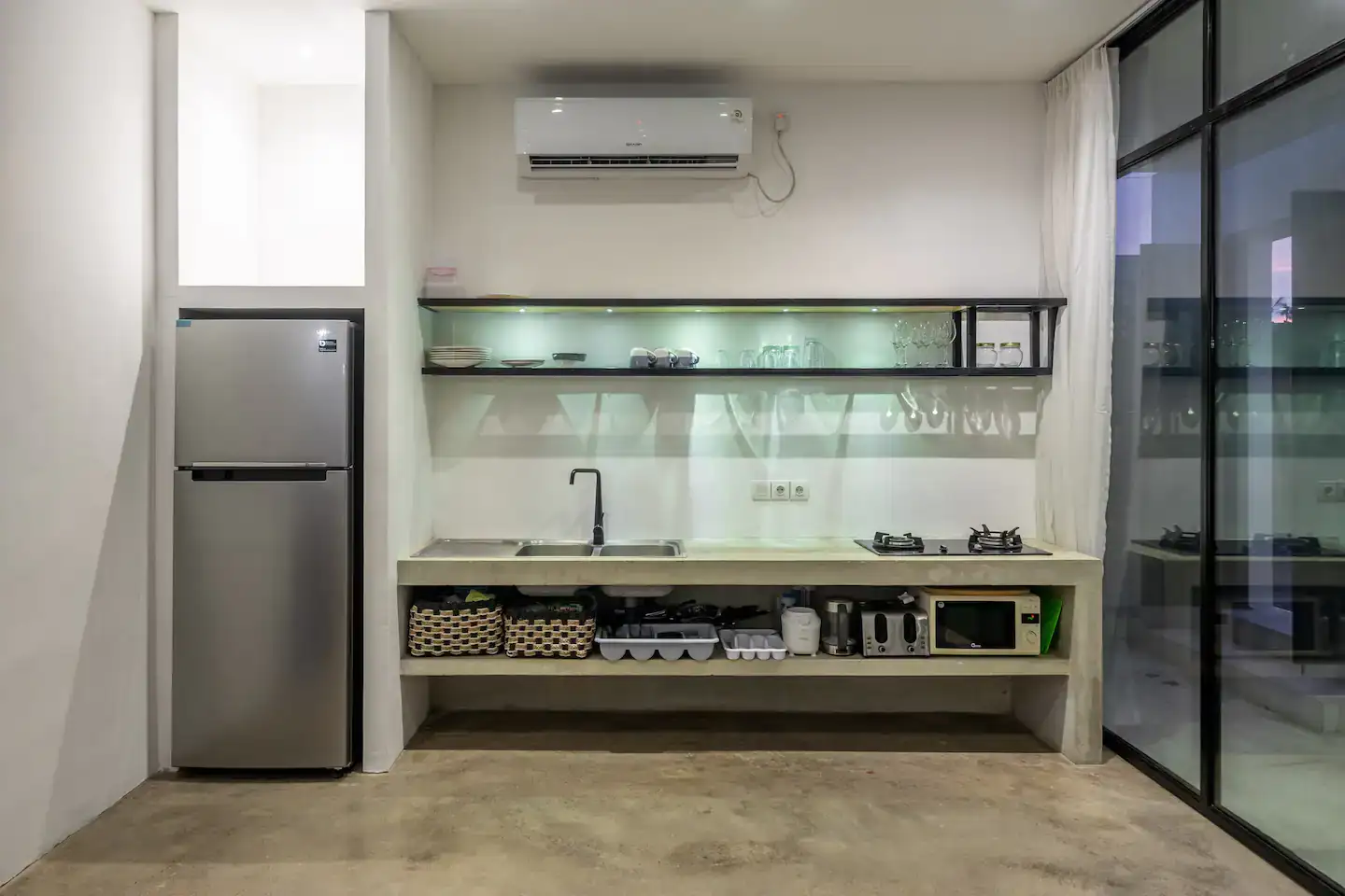 Villa 220m² in Indonesia, Canggu. Priced at 391000$ rent photo-22