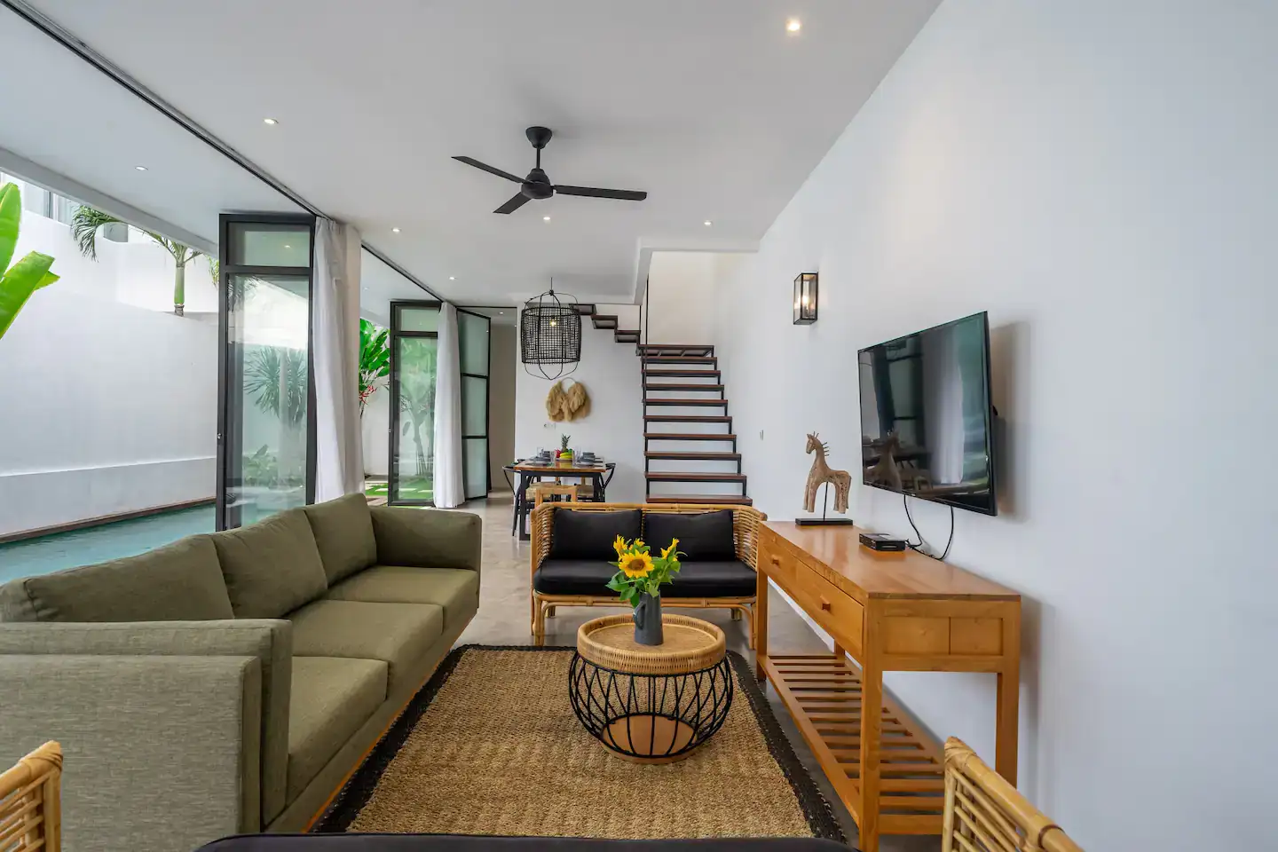 Villa 220m² in Indonesia, Canggu. Priced at 391000$ rent photo-28