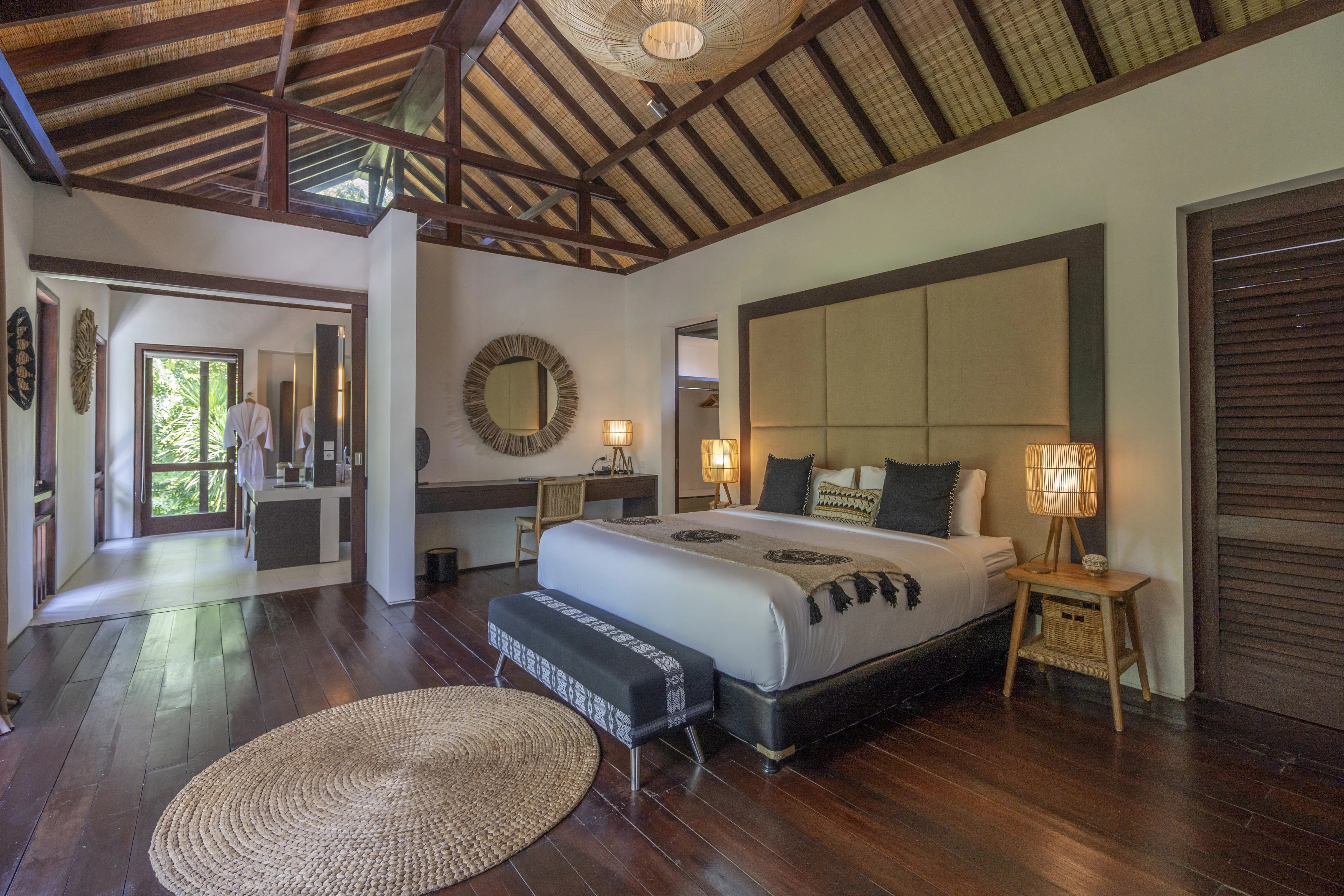 Villa 800m² in Indonesia, Seminyak. Priced at 3000000$ rent photo-15
