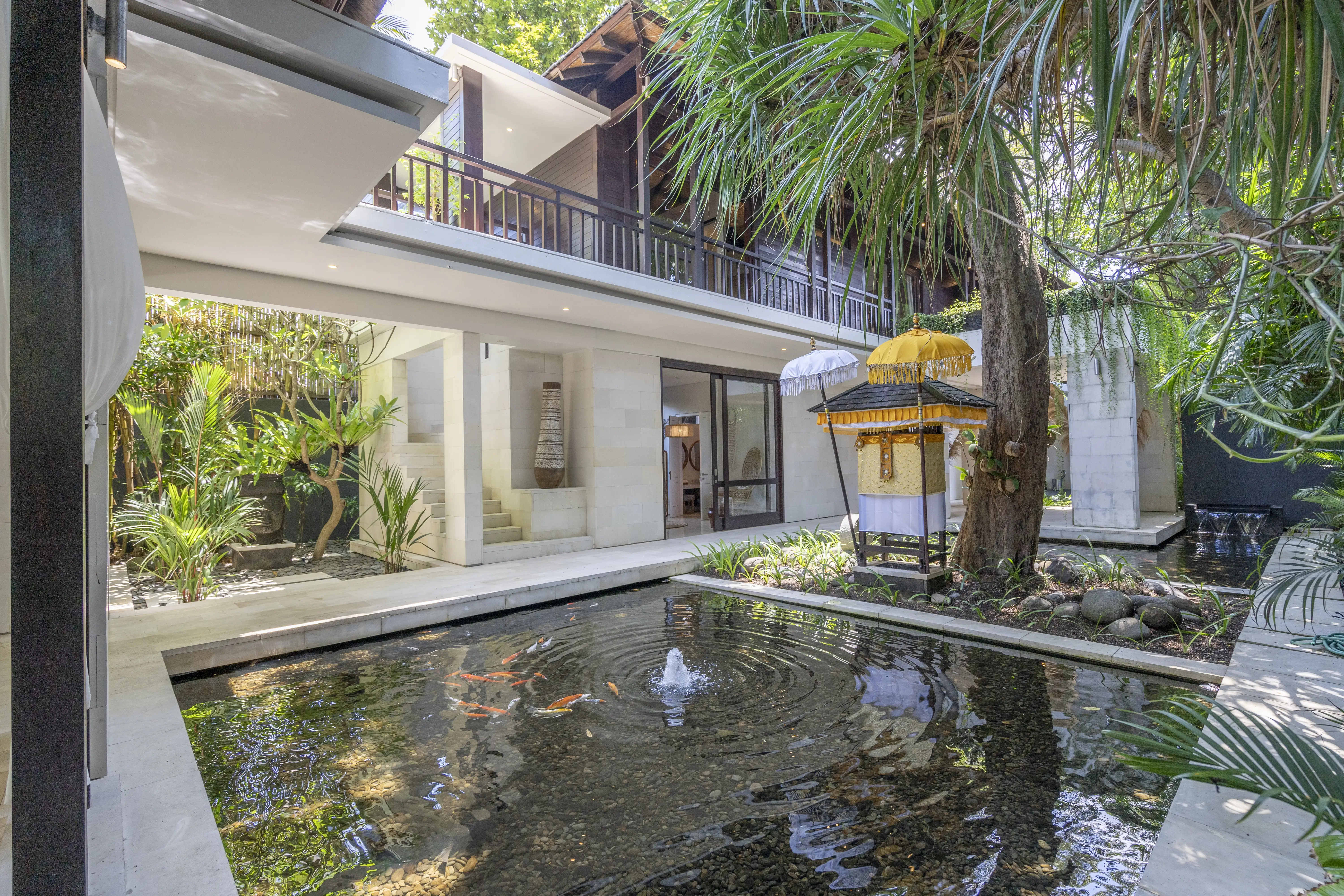 Villa 800m² in Indonesia, Seminyak. Priced at 3000000$ rent photo-25