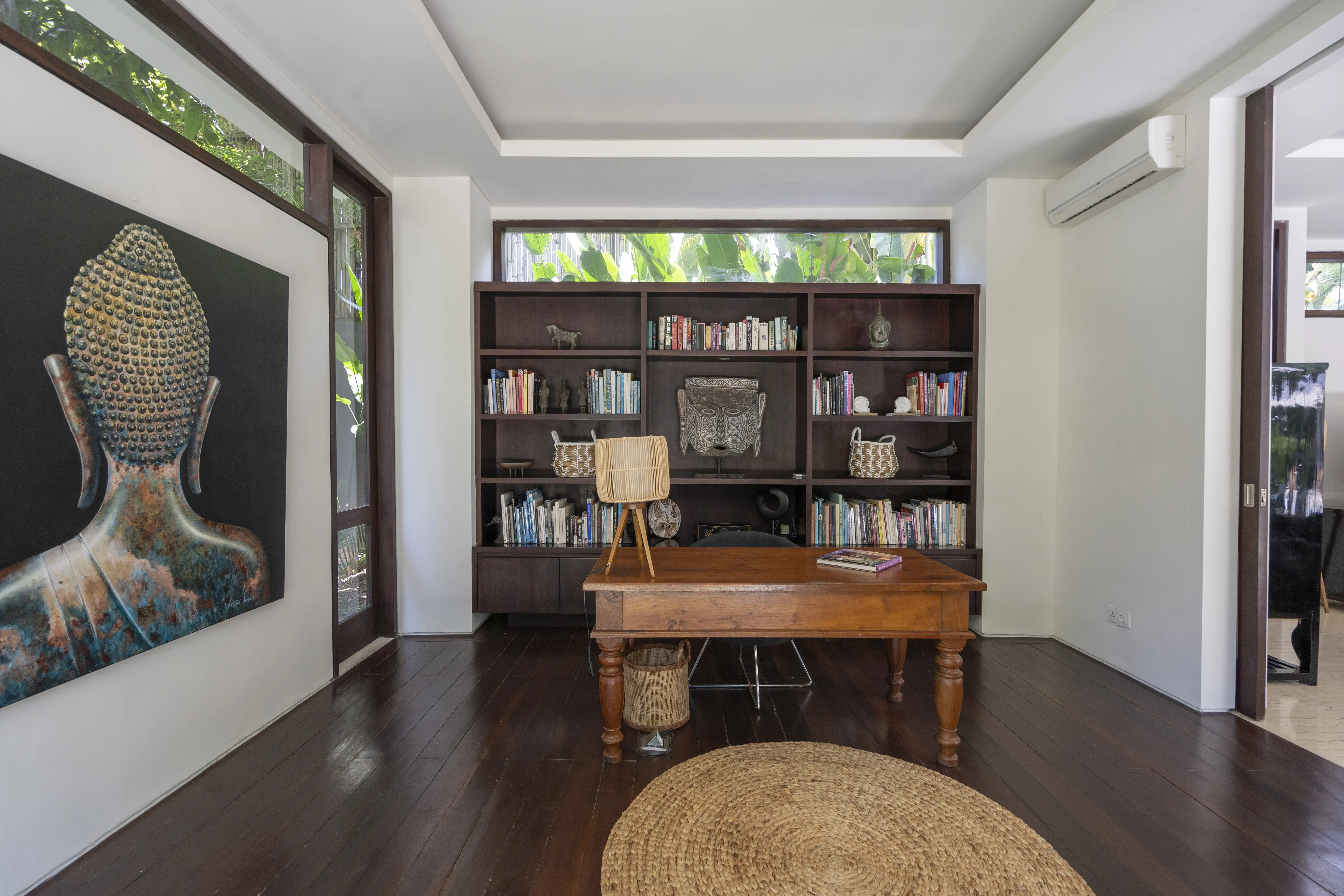 Villa 800m² in Indonesia, Seminyak. Priced at 3000000$ rent photo-36