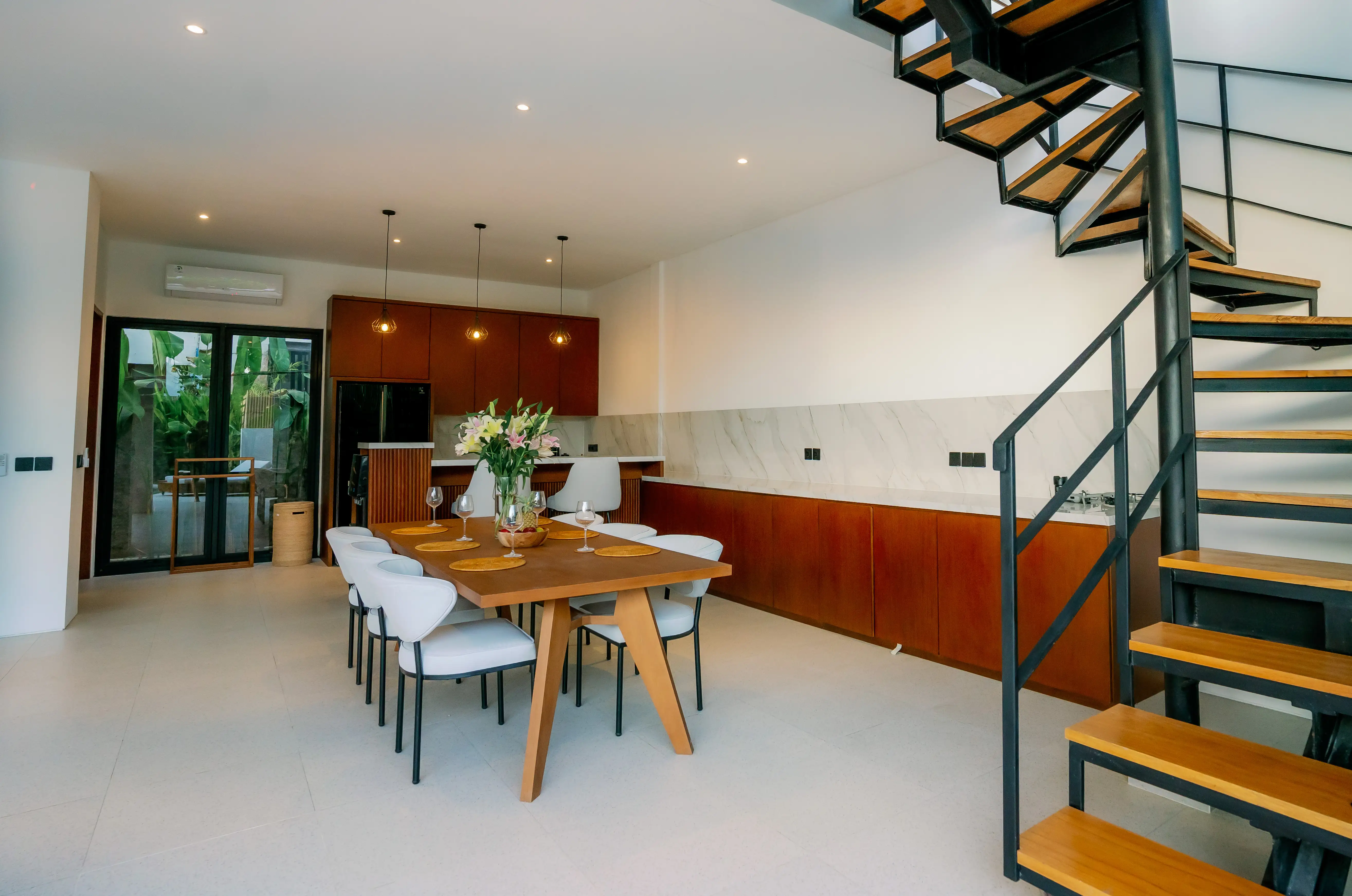 Villa 263m² in Indonesia, Canggu. Priced at 620000$ rent photo-26
