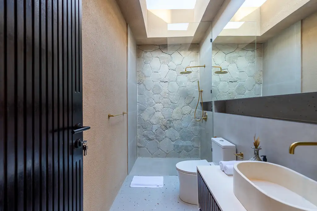 Villa 76m² in Indonesia, Bukit. Priced at 229000$ rent photo-1