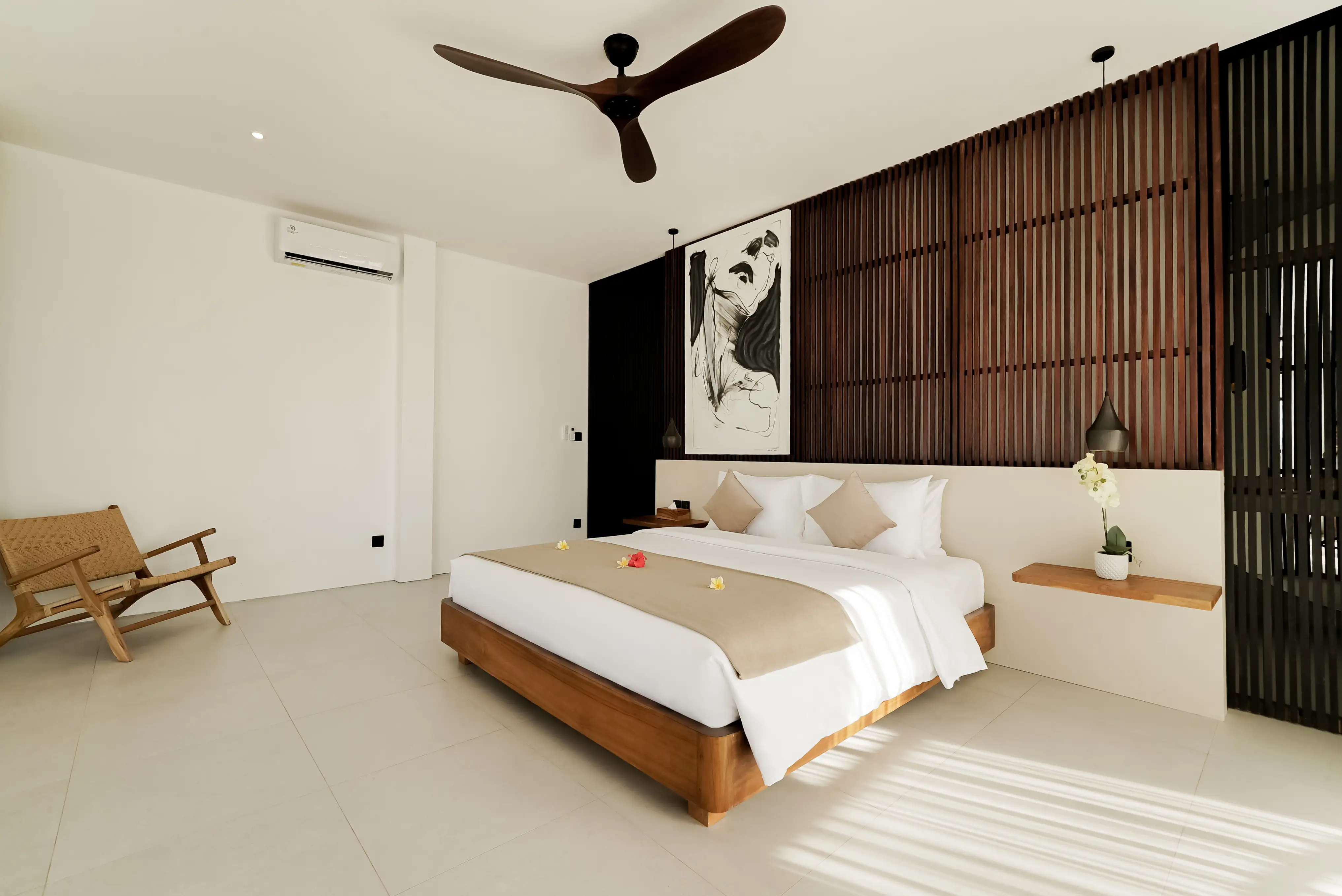 Villa 310m² in Indonesia, Canggu. Priced at 890000$ rent photo-14