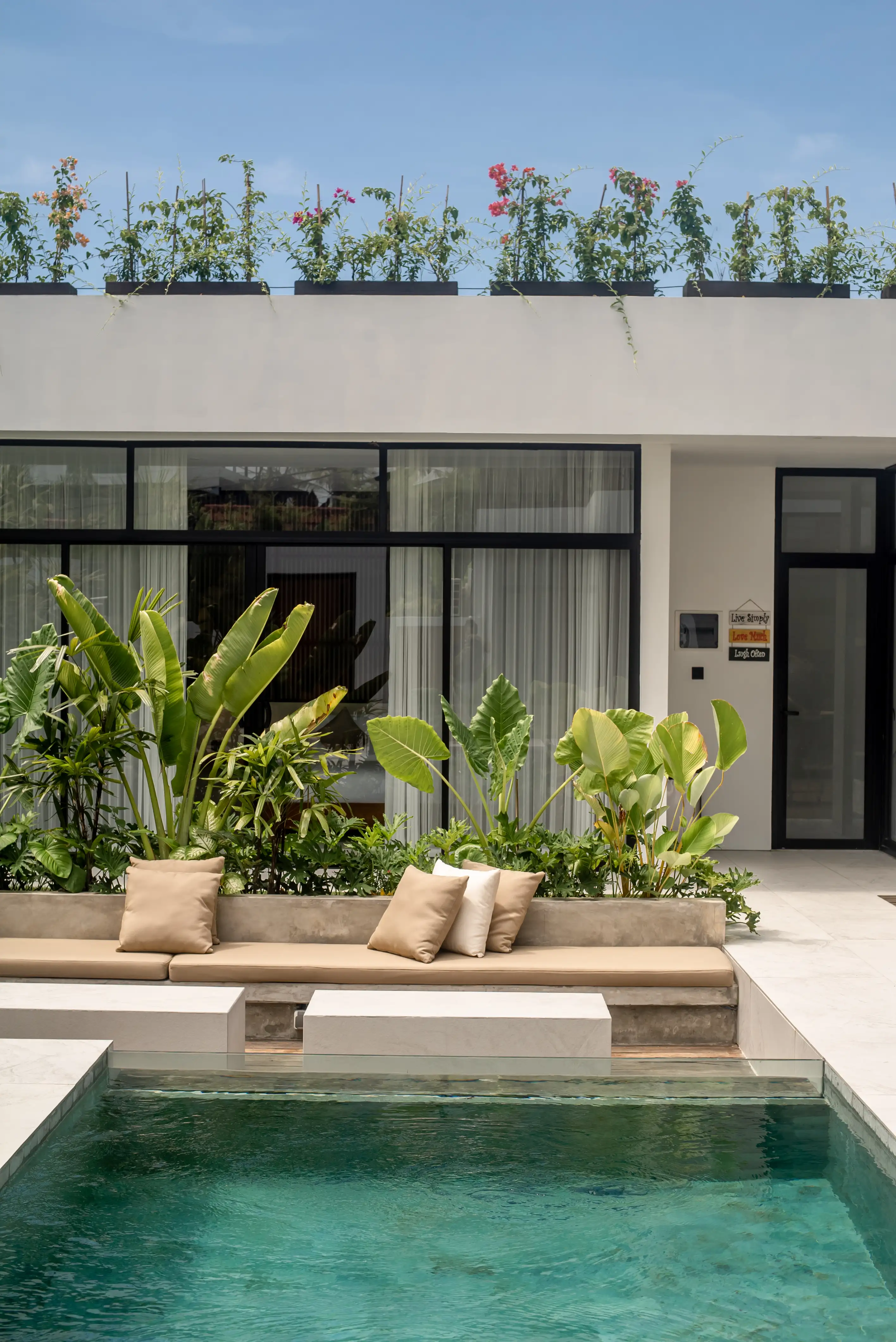 Villa 310m² in Indonesia, Canggu. Priced at 890000$ rent photo-39