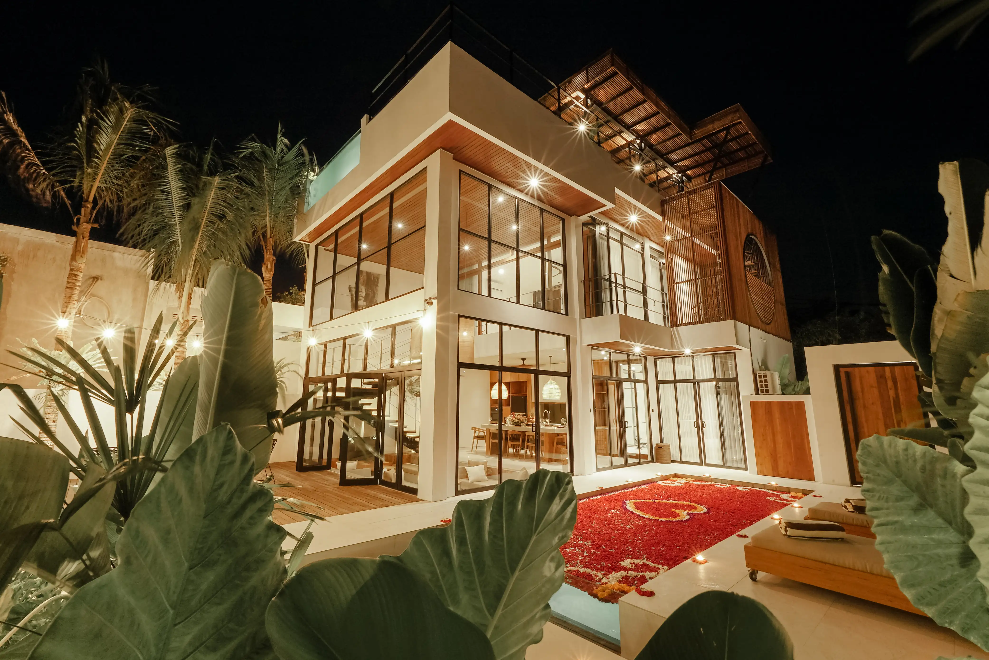 Villa 235m² in Indonesia, Canggu. Priced at 700000$ rent photo-8