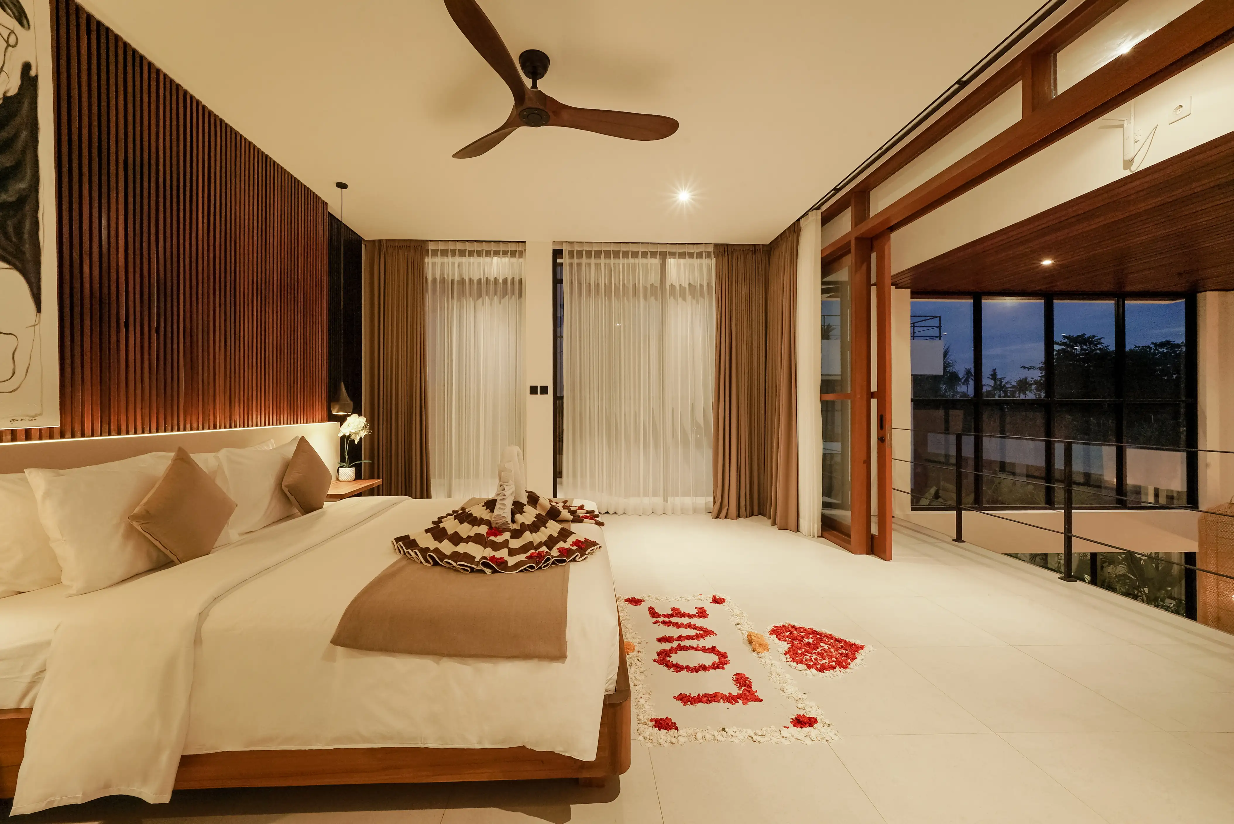 Villa 235m² in Indonesia, Canggu. Priced at 700000$ rent photo-13