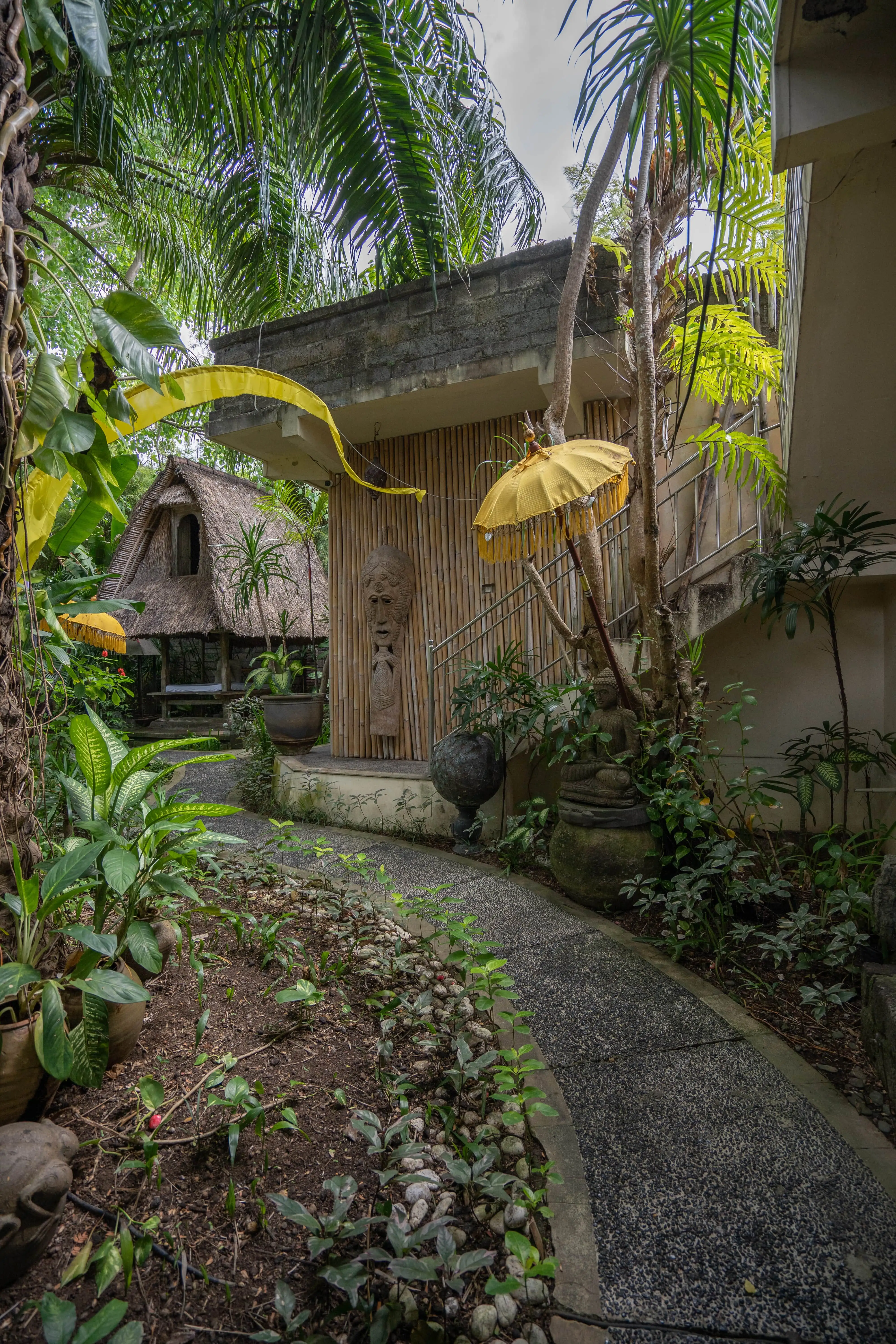 Villa 1000m² in Indonesia, Seminyak. Priced at 3000000$ rent photo-15