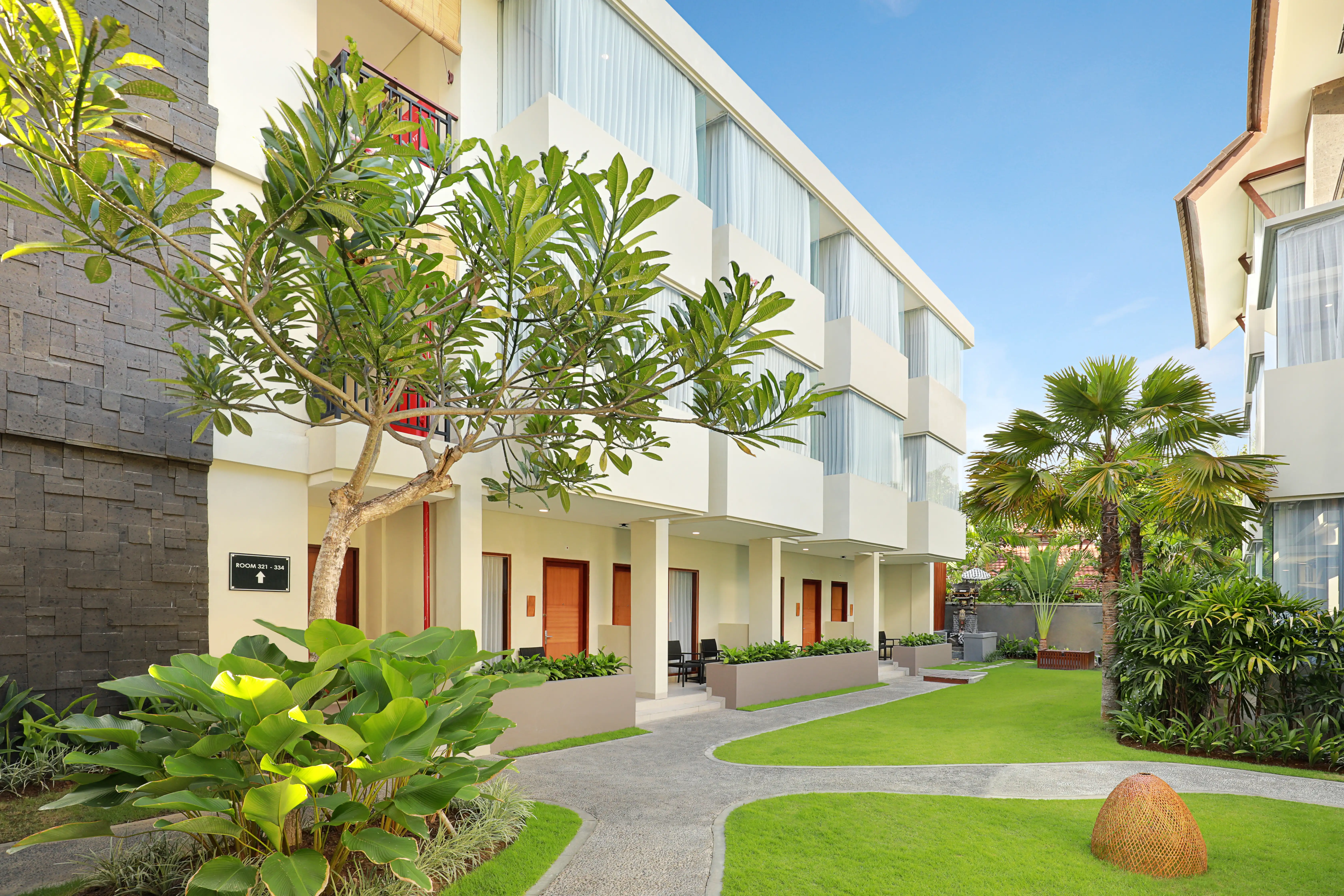 Other Properties 3810m² in Indonesia, Sanur. Priced at 3900000$ rent photo-11
