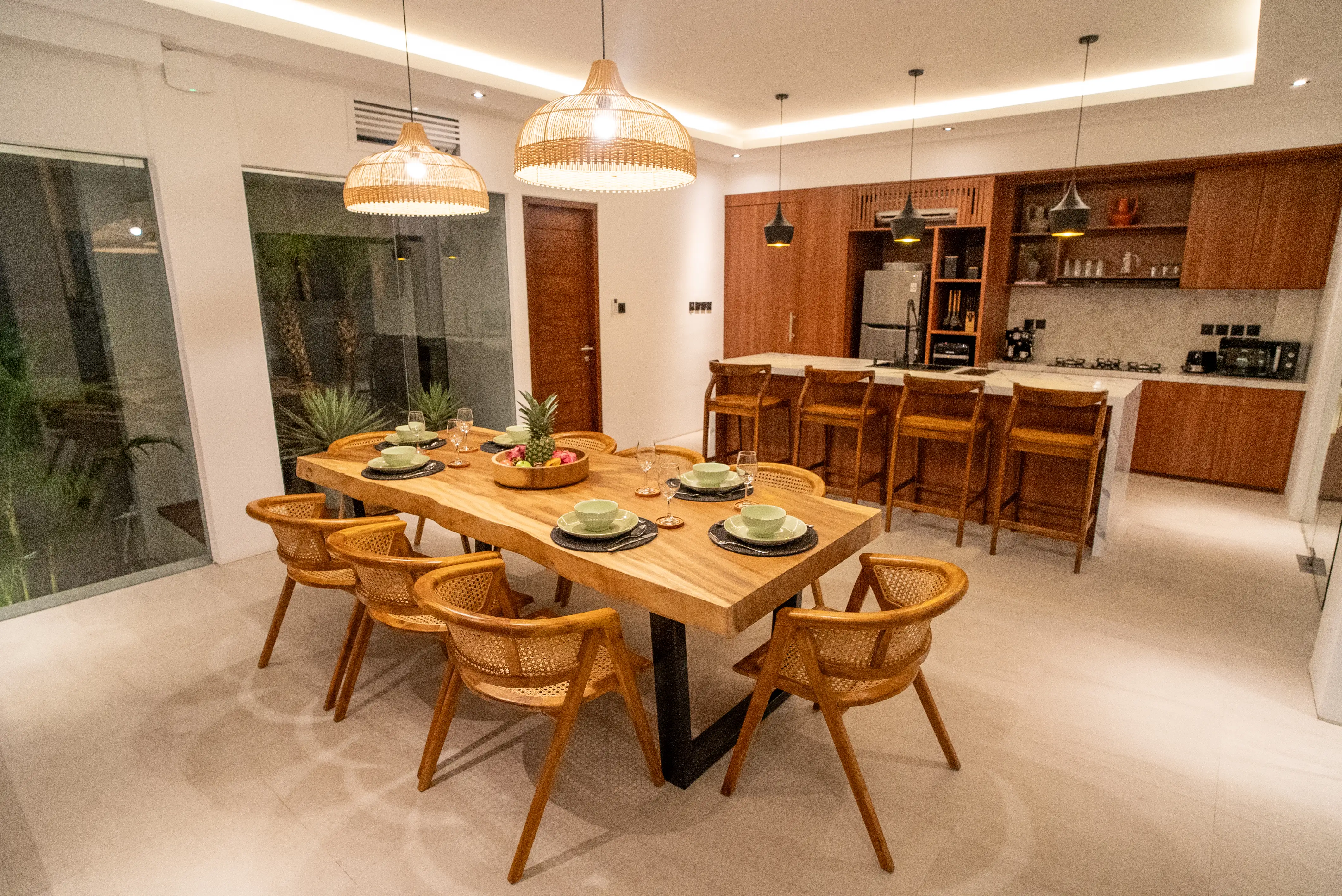 Villa 333m² in Indonesia, Canggu. Priced at 650000$ rent photo-4