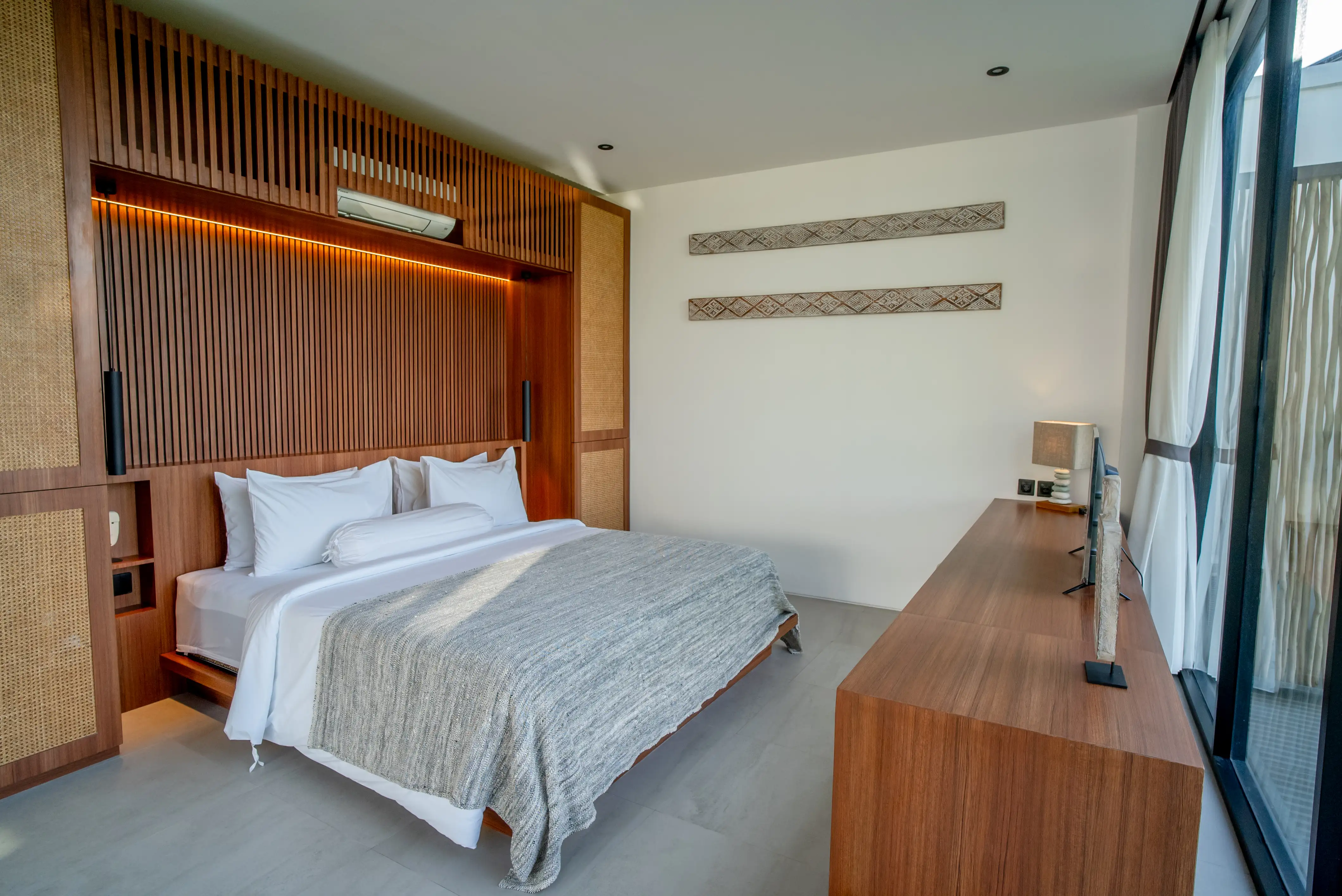 Villa 333m² in Indonesia, Canggu. Priced at 650000$ rent photo-32