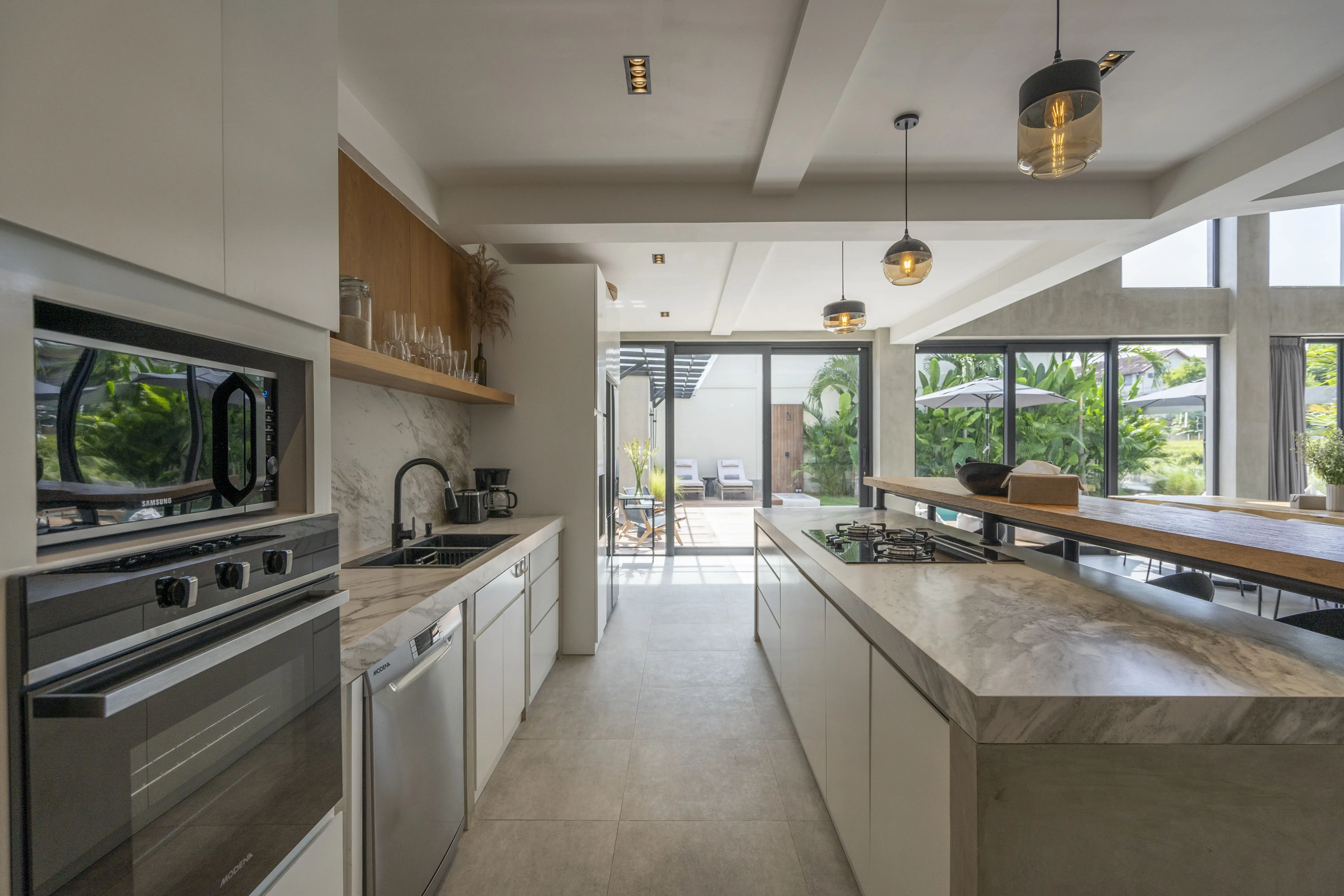 Villa 260m² in Indonesia, Canggu. Priced at 840000$ rent photo-4