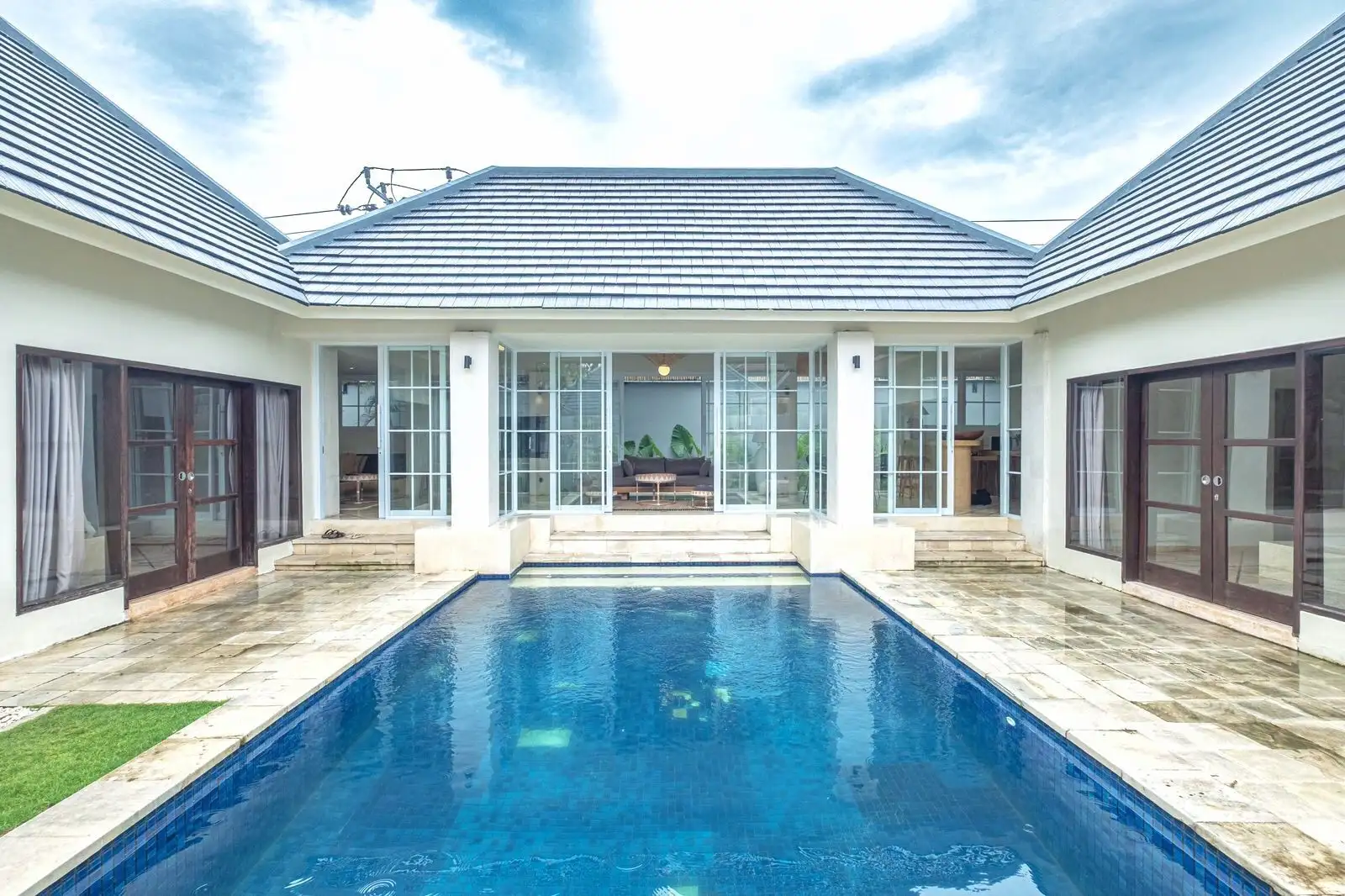 Villa 158m² in Indonesia, Seminyak. Priced at 258493$ rent photo-7