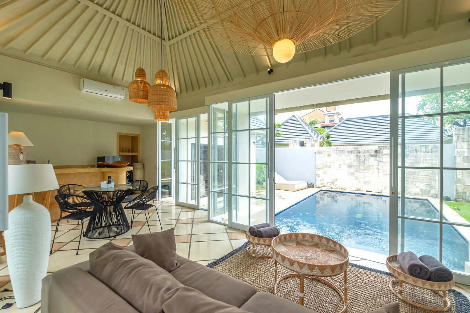 Villa 158m² in Indonesia, Seminyak. Priced at 258493$ rent photo-29