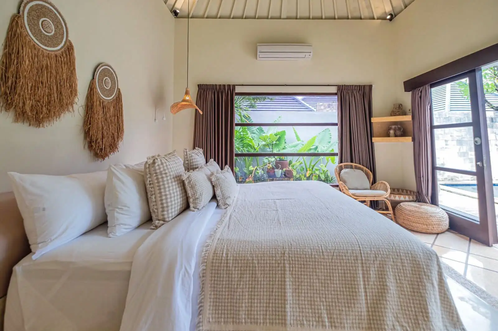 Villa 158m² in Indonesia, Seminyak. Priced at 282727$ rent photo-18