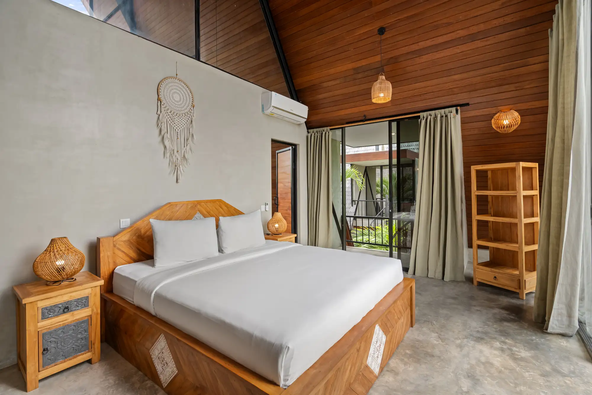 Villa 120m² in Indonesia, Canggu. Priced at 225000$ rent photo-12