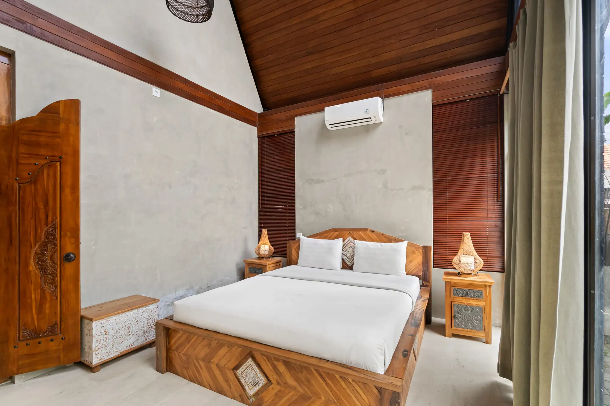 Villa 120m² in Indonesia, Canggu. Priced at 225000$ rent photo-17