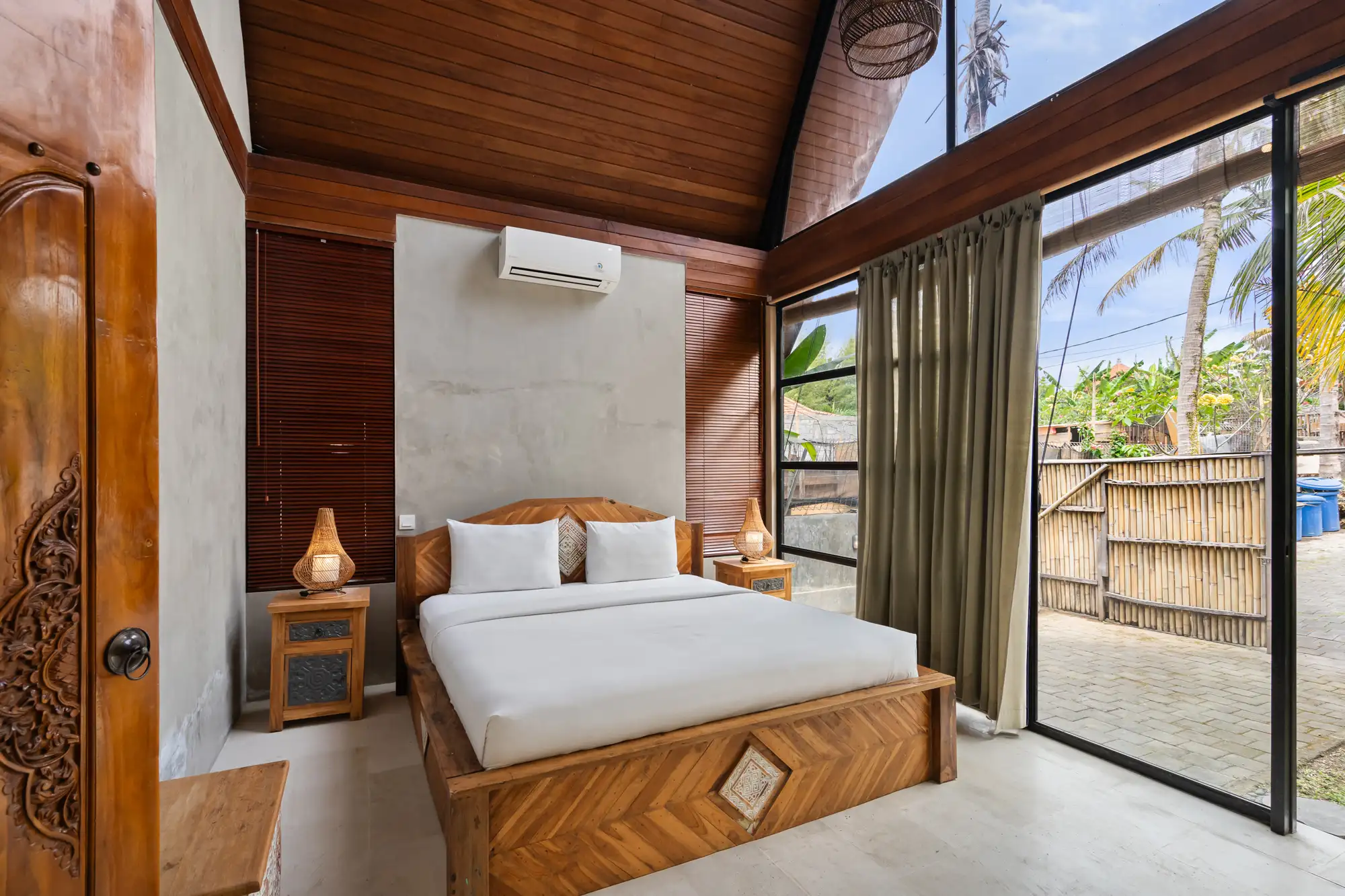 Villa 120m² in Indonesia, Canggu. Priced at 225000$ rent photo-19