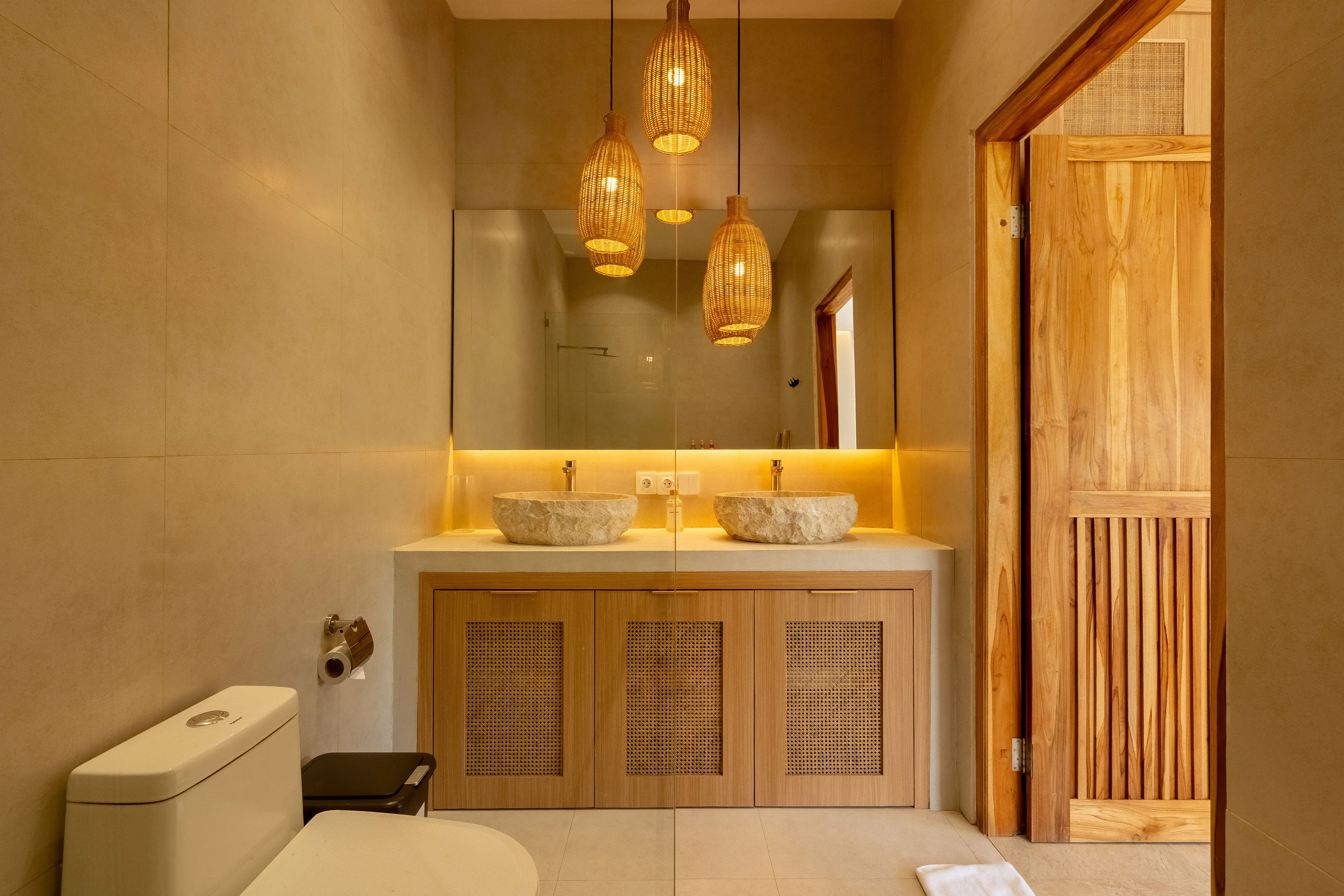 Villa 239m² in Indonesia, Bukit. Priced at 384000$ rent photo-10