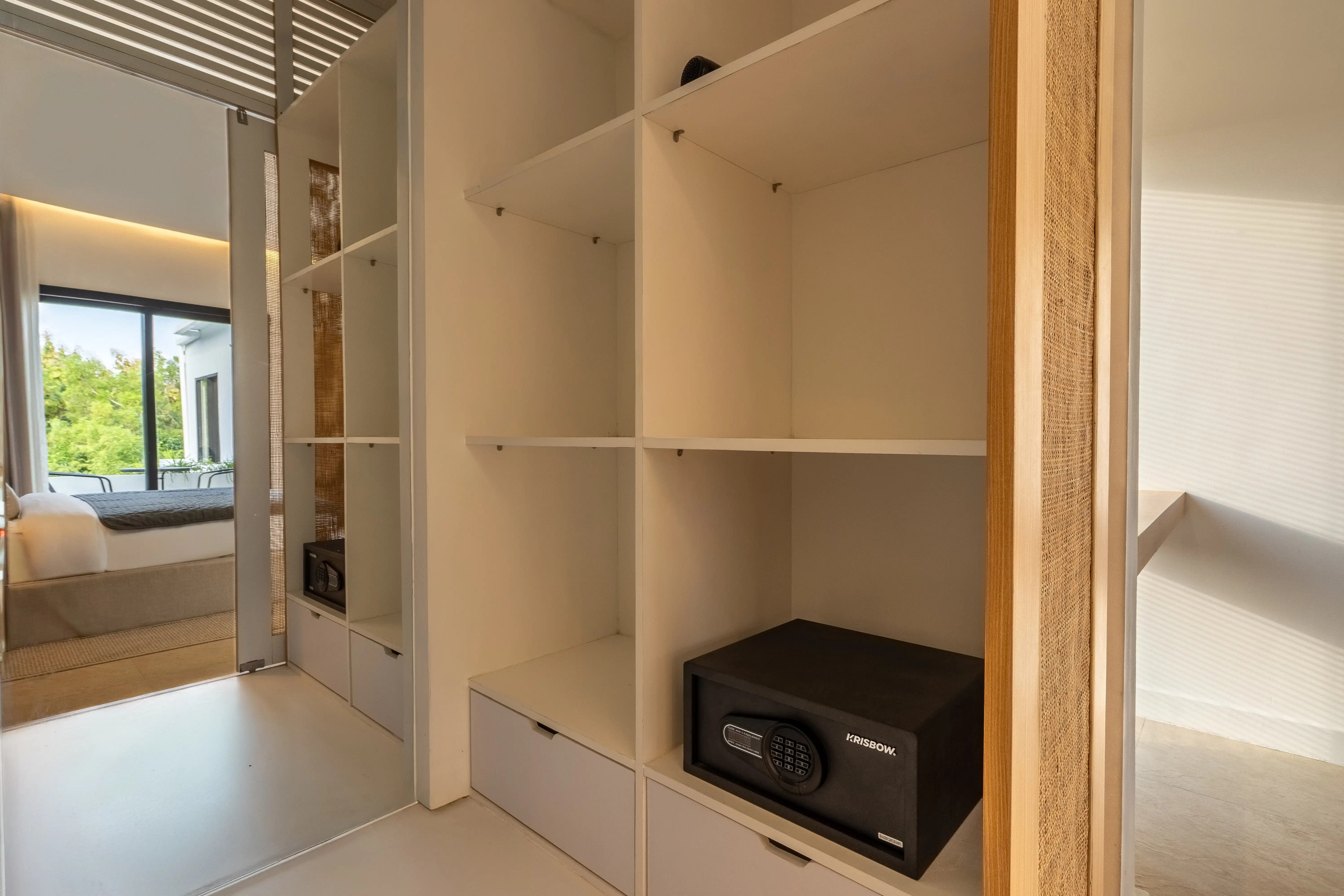 Villa 239m² in Indonesia, Bukit. Priced at 384000$ rent photo-13