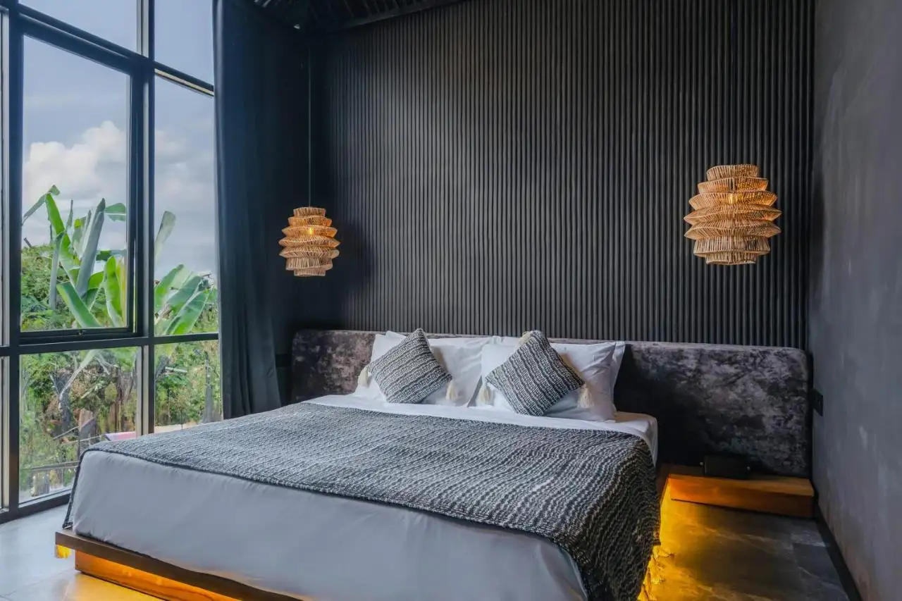 Villa 200m² in Indonesia, Bukit. Priced at 349990$ rent photo-13
