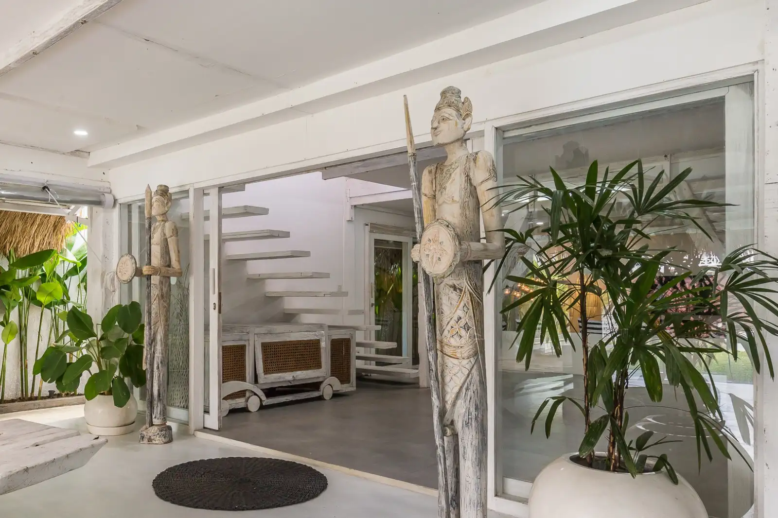 Villa 465m² in Indonesia, Canggu. Priced at 670000$ rent photo-30