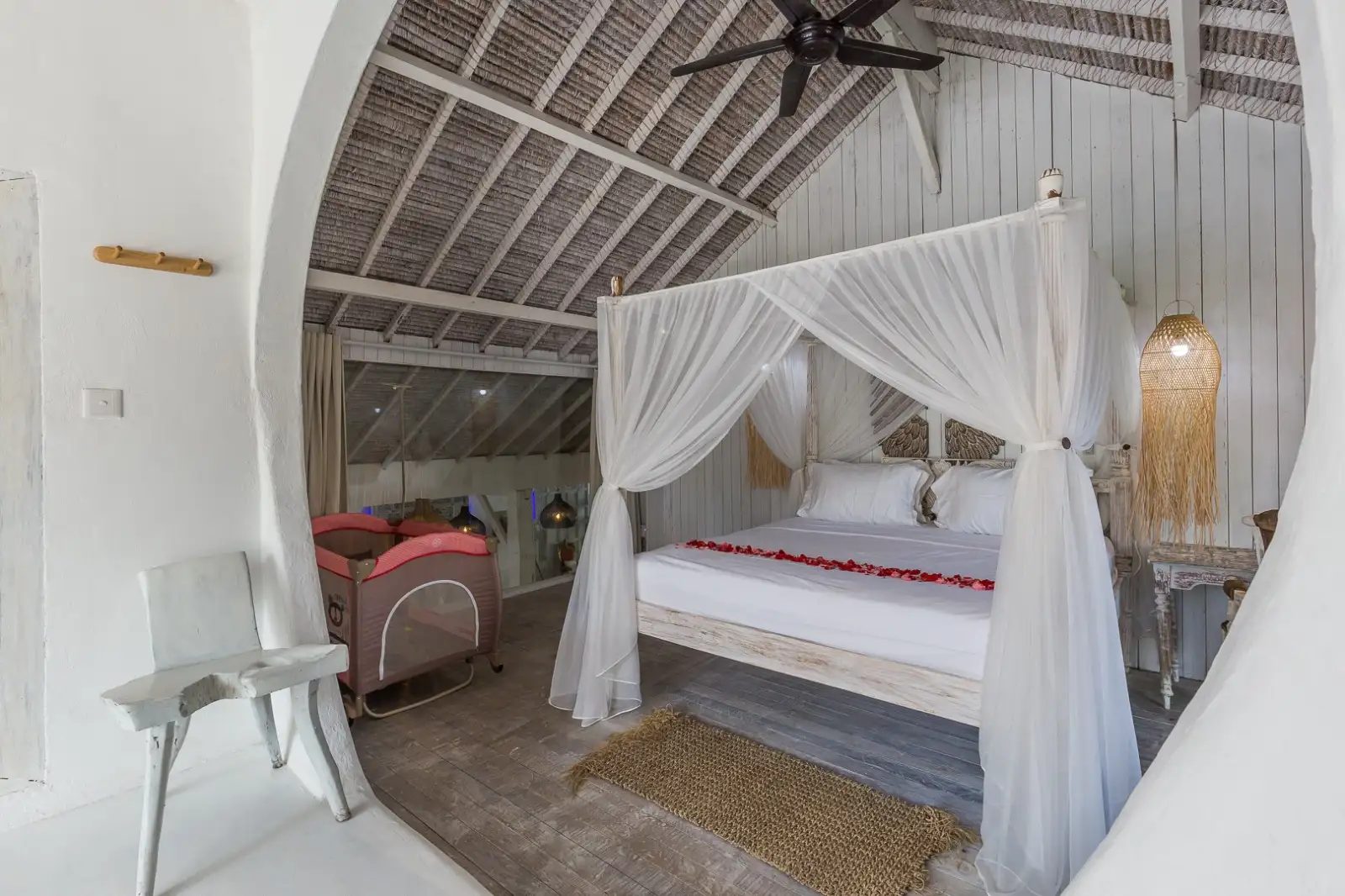 Villa 465m² in Indonesia, Canggu. Priced at 670000$ rent photo-35