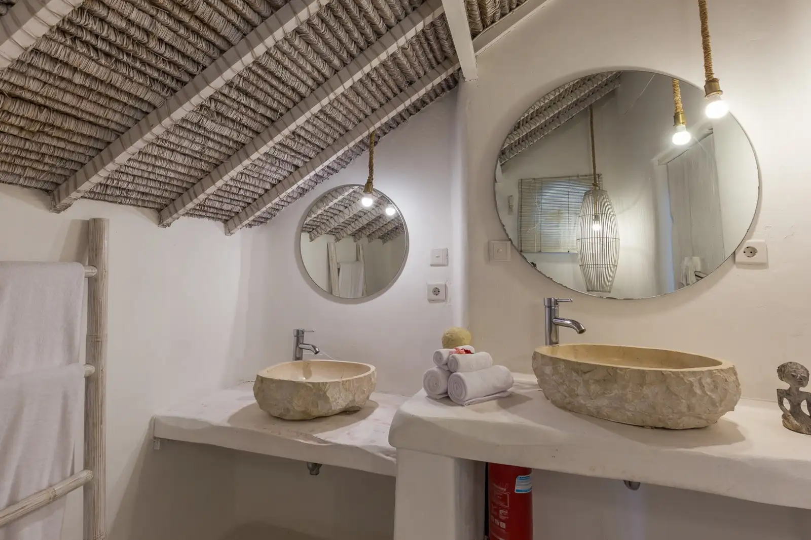 Villa 465m² in Indonesia, Canggu. Priced at 670000$ rent photo-36