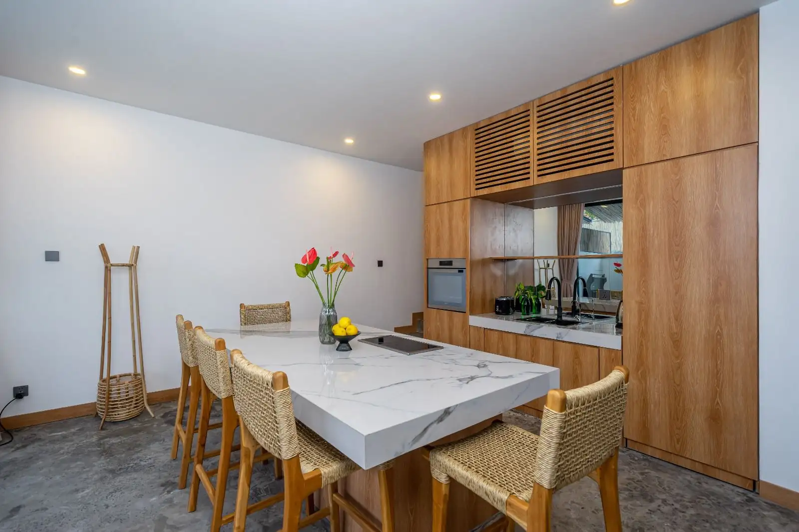Villa 156m² in Indonesia, Umalas. Priced at 335000$ rent photo-19