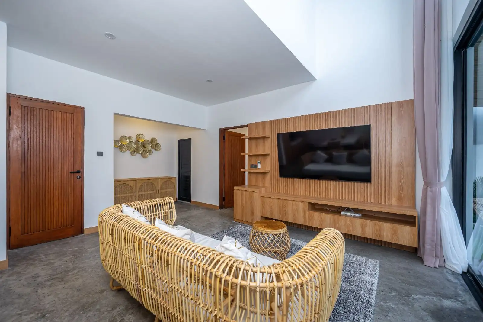 Villa 156m² in Indonesia, Umalas. Priced at 335000$ rent photo-21