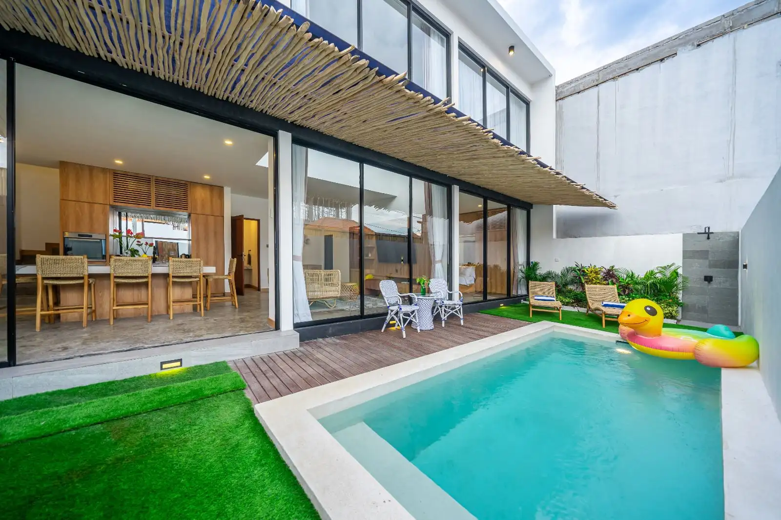 Villa 156m² in Indonesia, Umalas. Priced at 335000$ rent photo-24