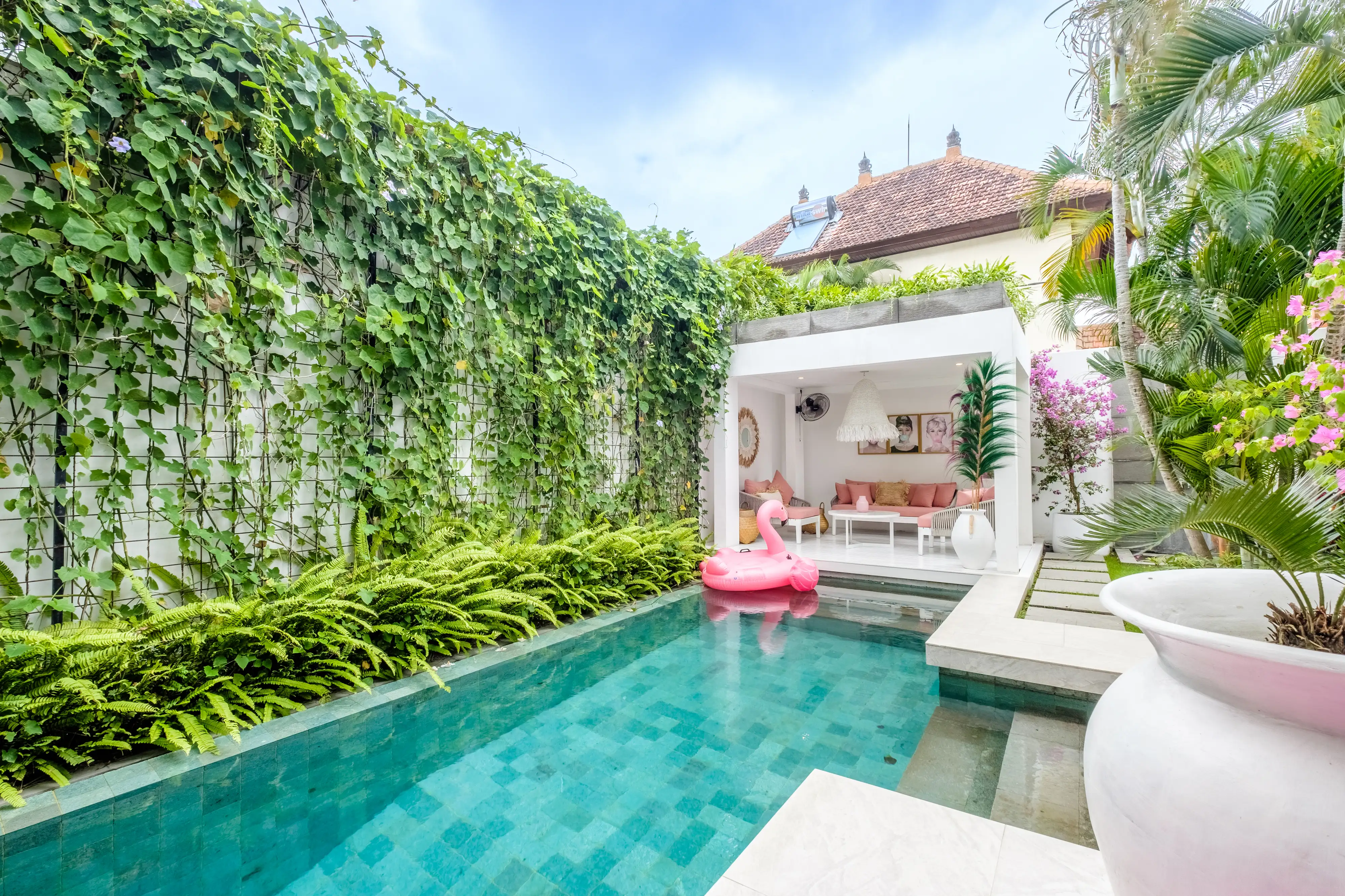 Villa 250m² in Indonesia, Canggu. Priced at 695000$ rent photo-3
