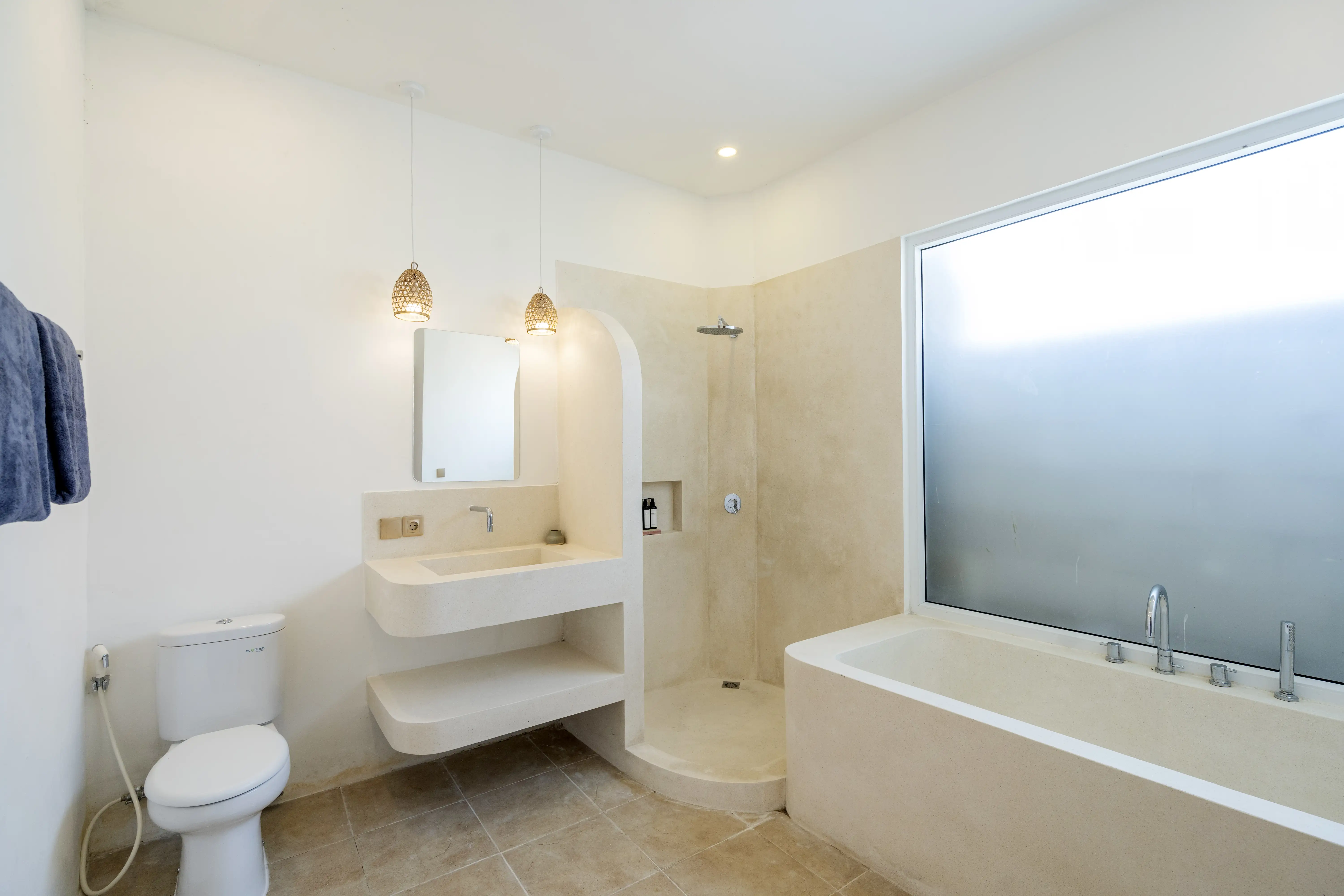 Villa 100m² in Indonesia, Kerobokan. Priced at 150000$ rent photo-6