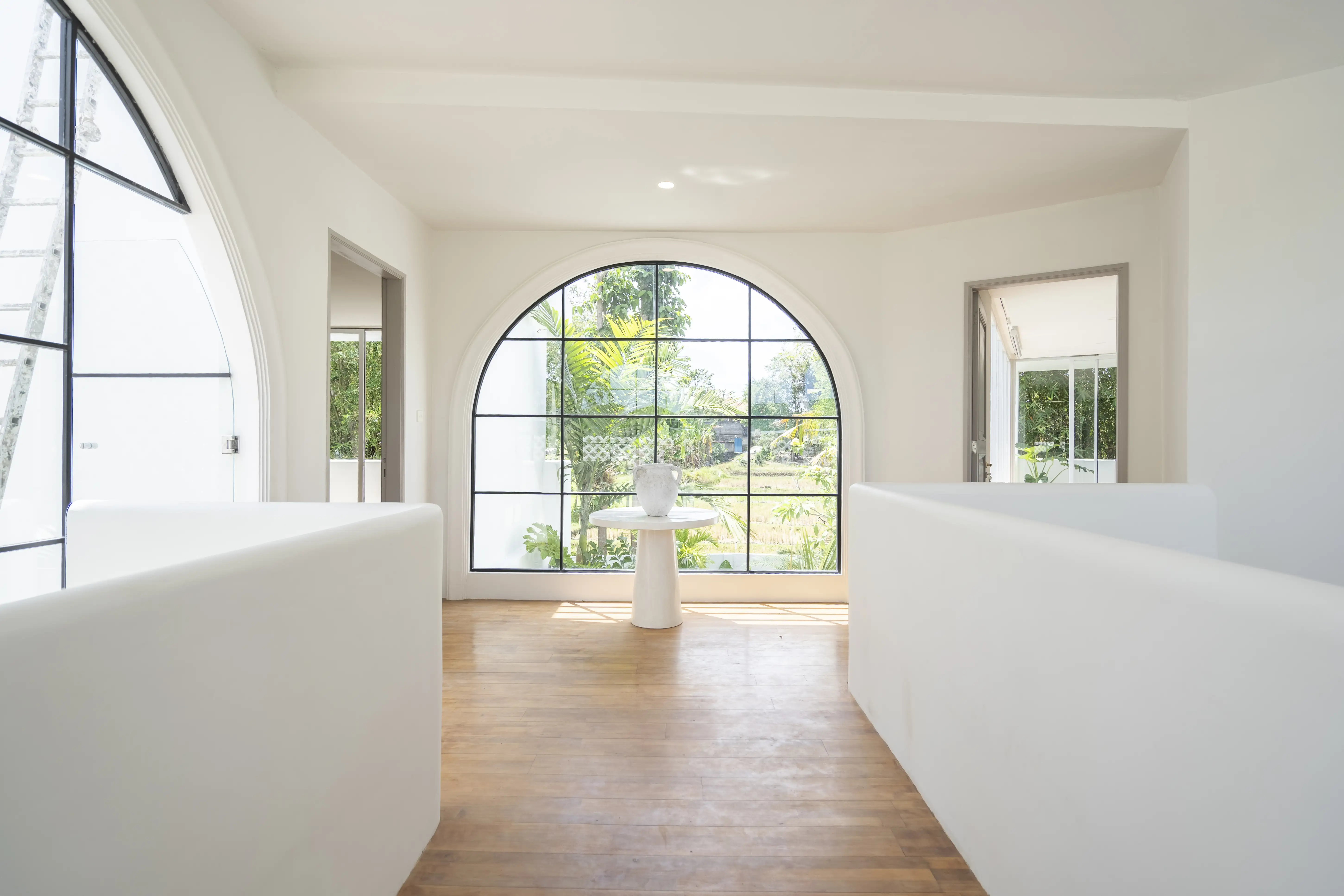 Villa 400m² in Indonesia, Umalas. Priced at 899000$ rent photo-16