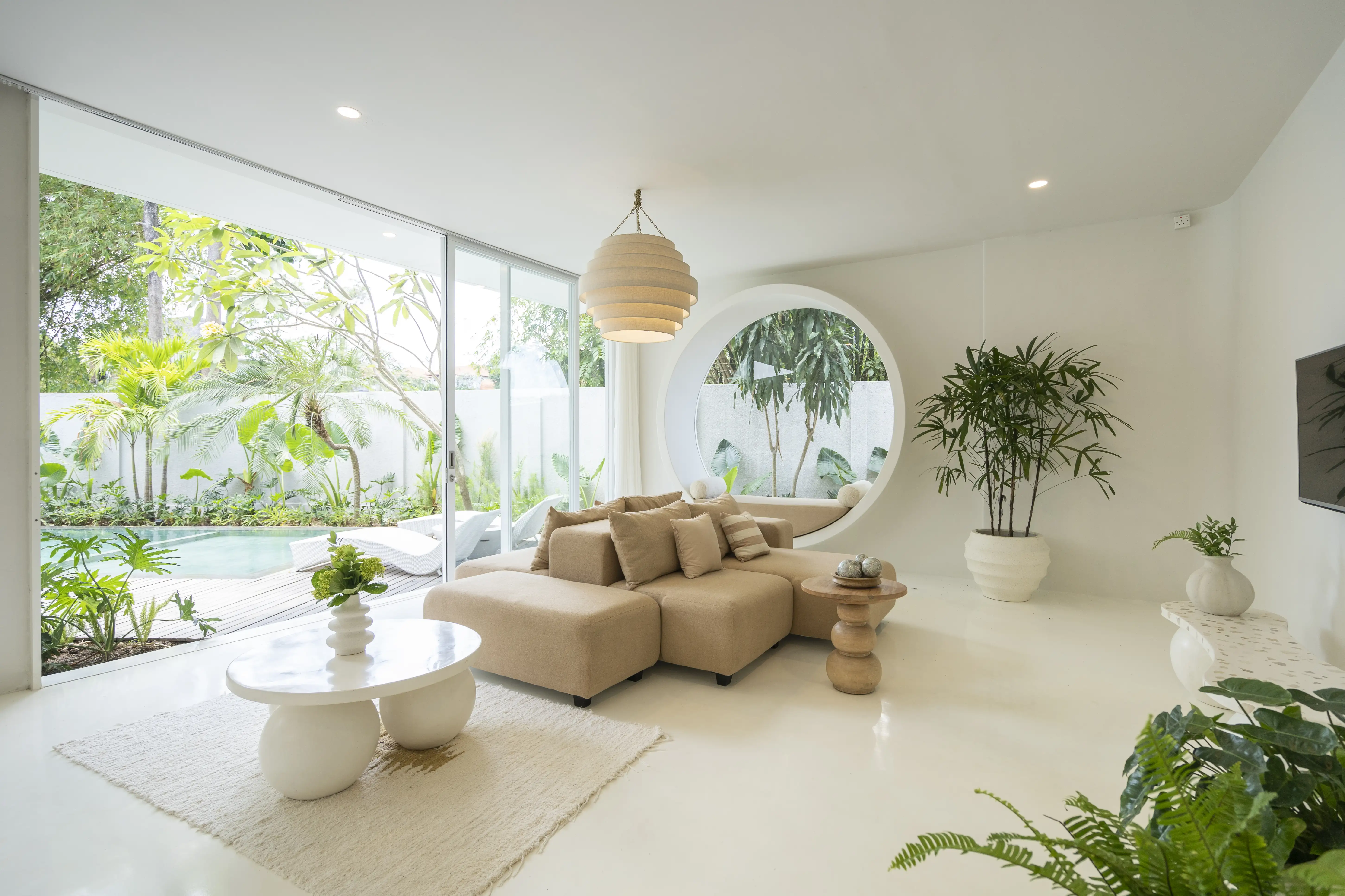 Villa 400m² in Indonesia, Umalas. Priced at 899000$ rent photo-20